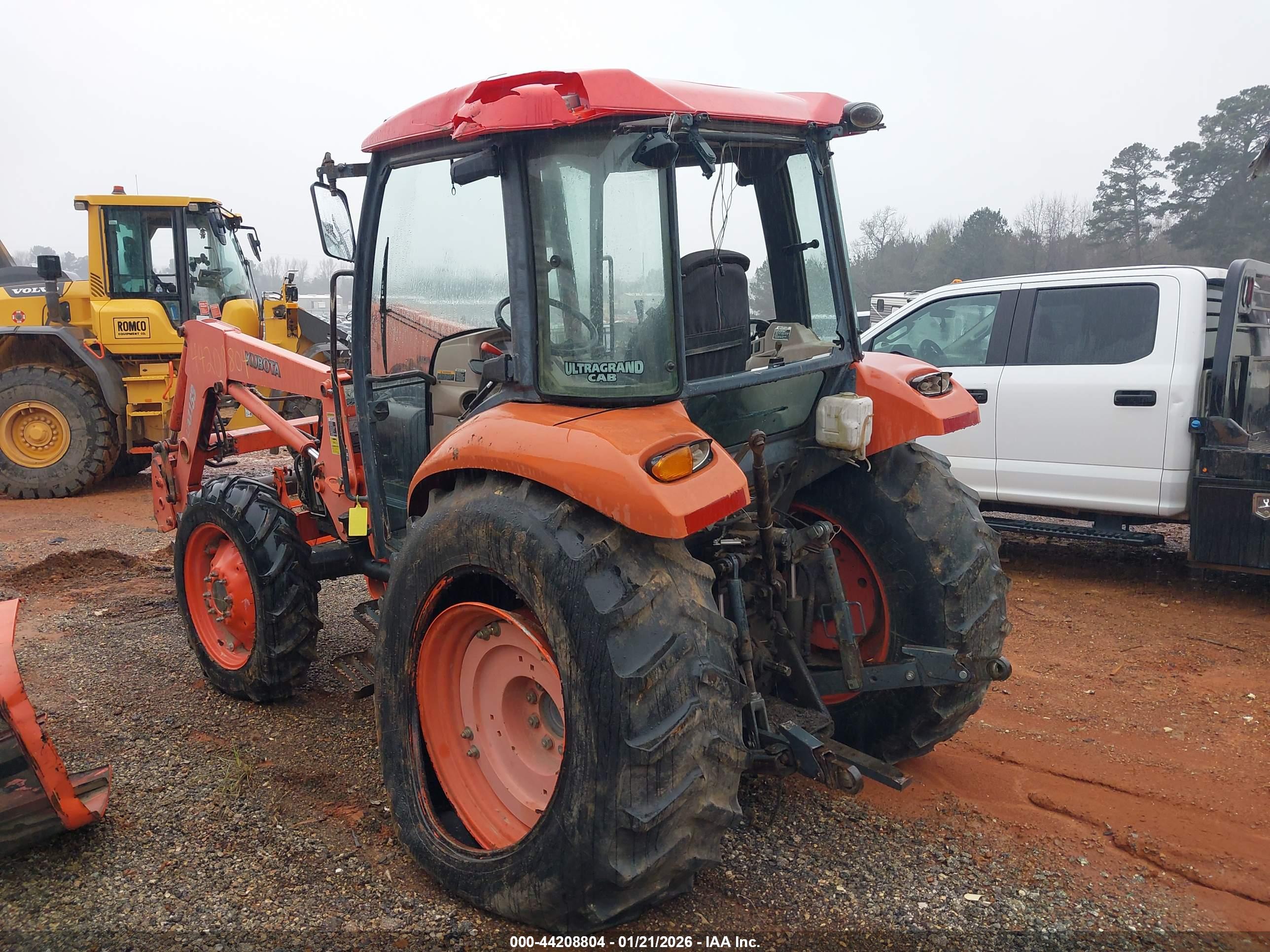 KUBOTA M7040D image 3