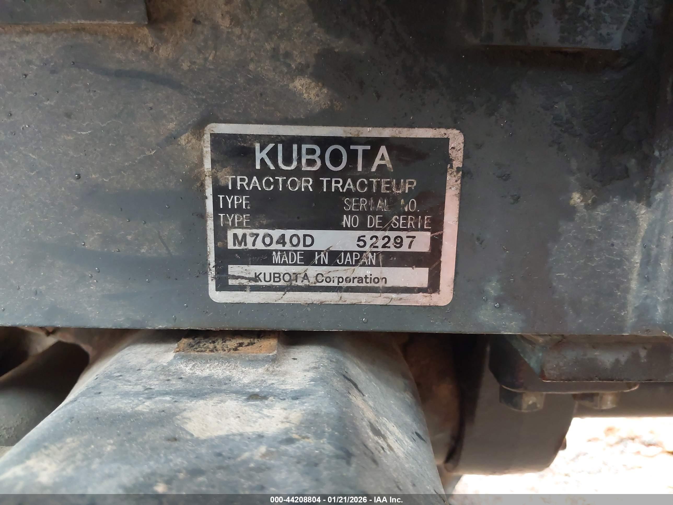 KUBOTA M7040D image 9