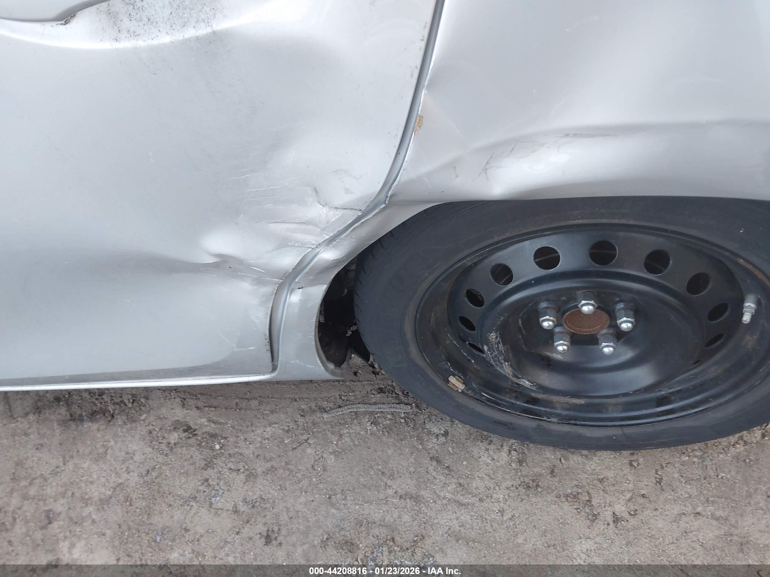 TOYOTA COROLLA image 6