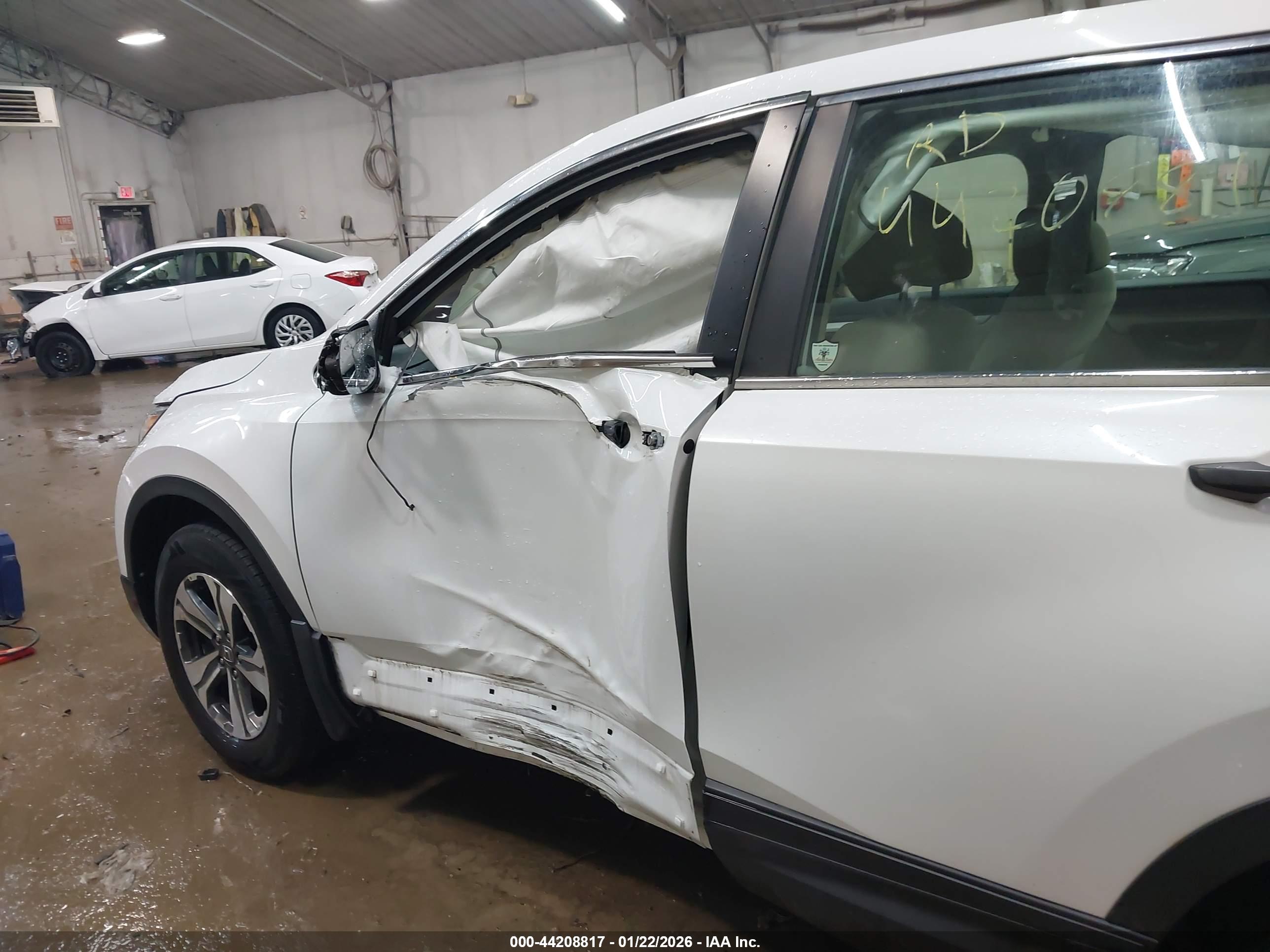 HONDA CR-V image 6