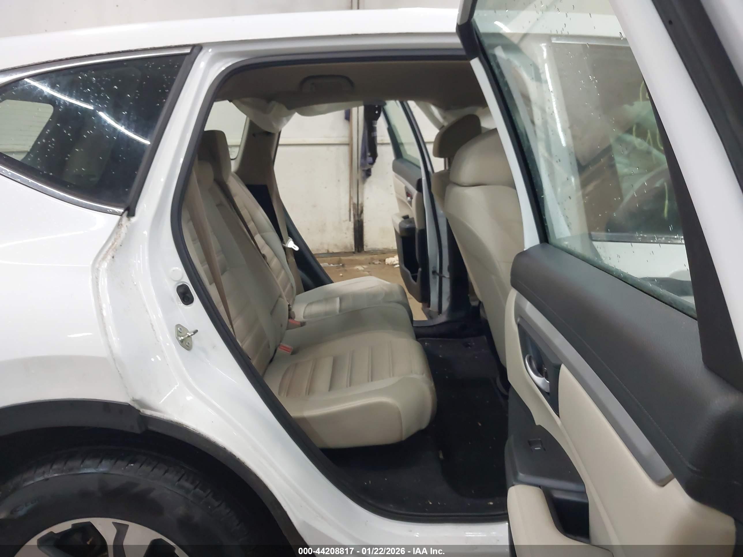 HONDA CR-V image 8