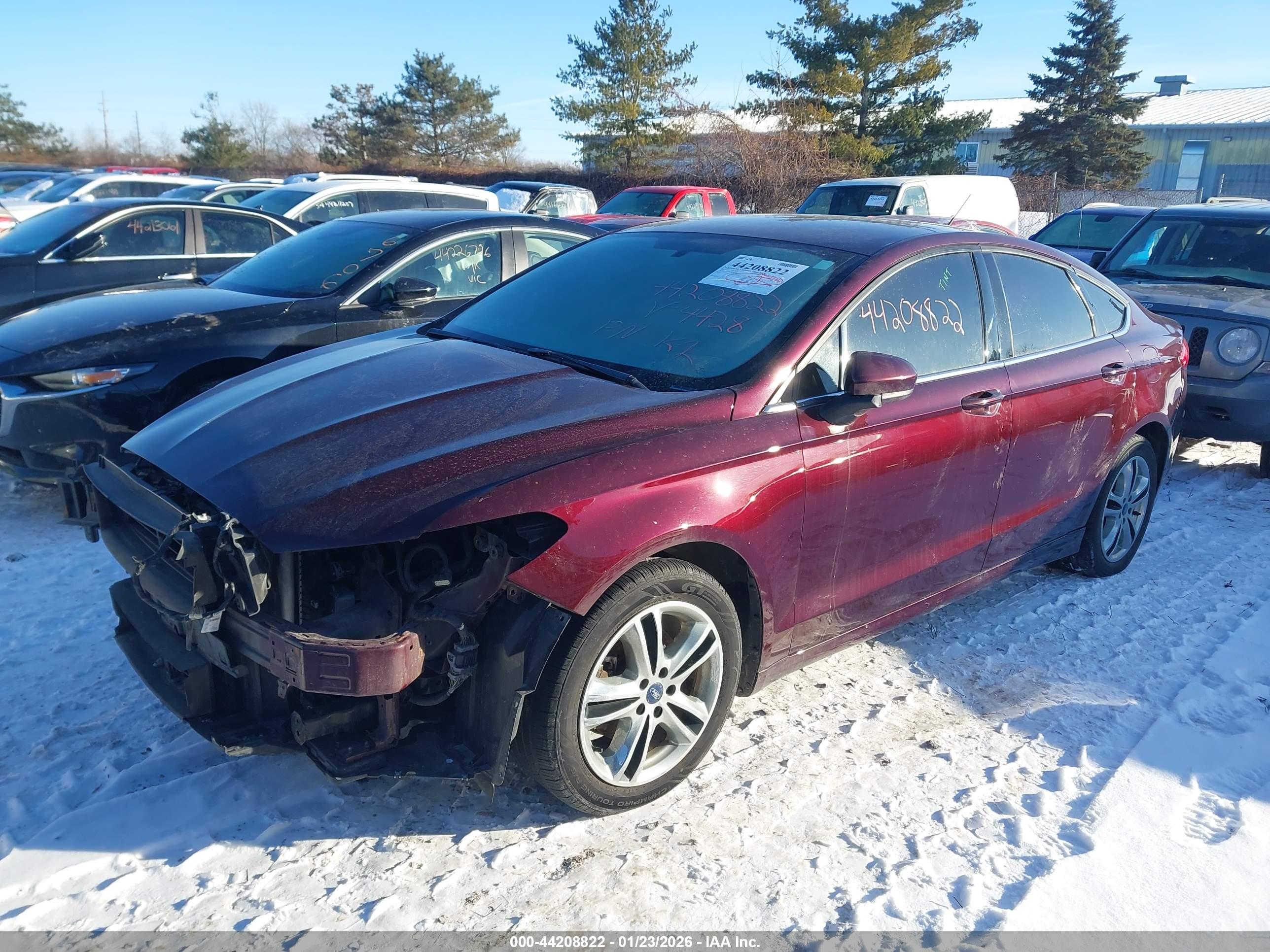 FORD FUSION image 2
