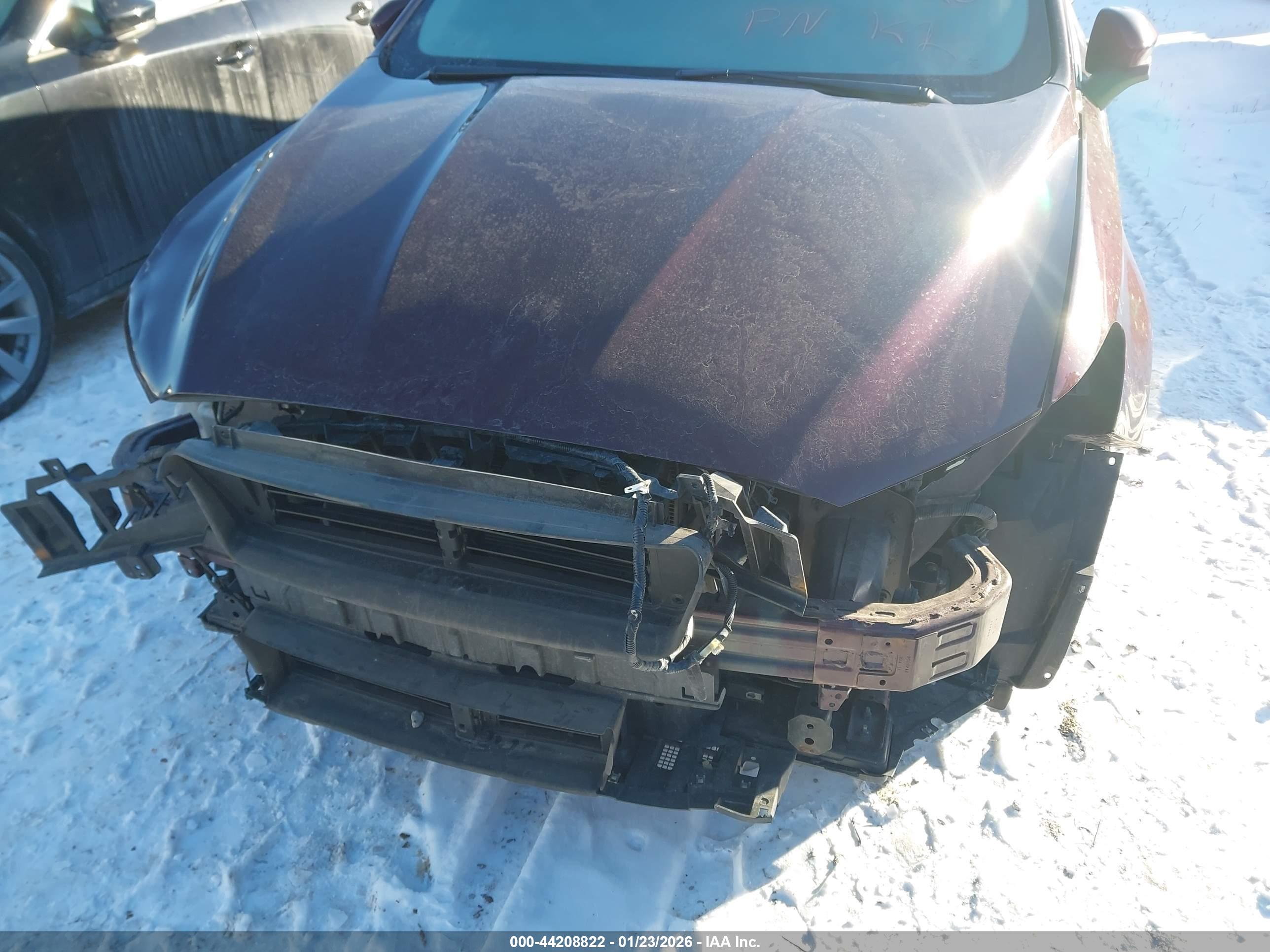 FORD FUSION image 6