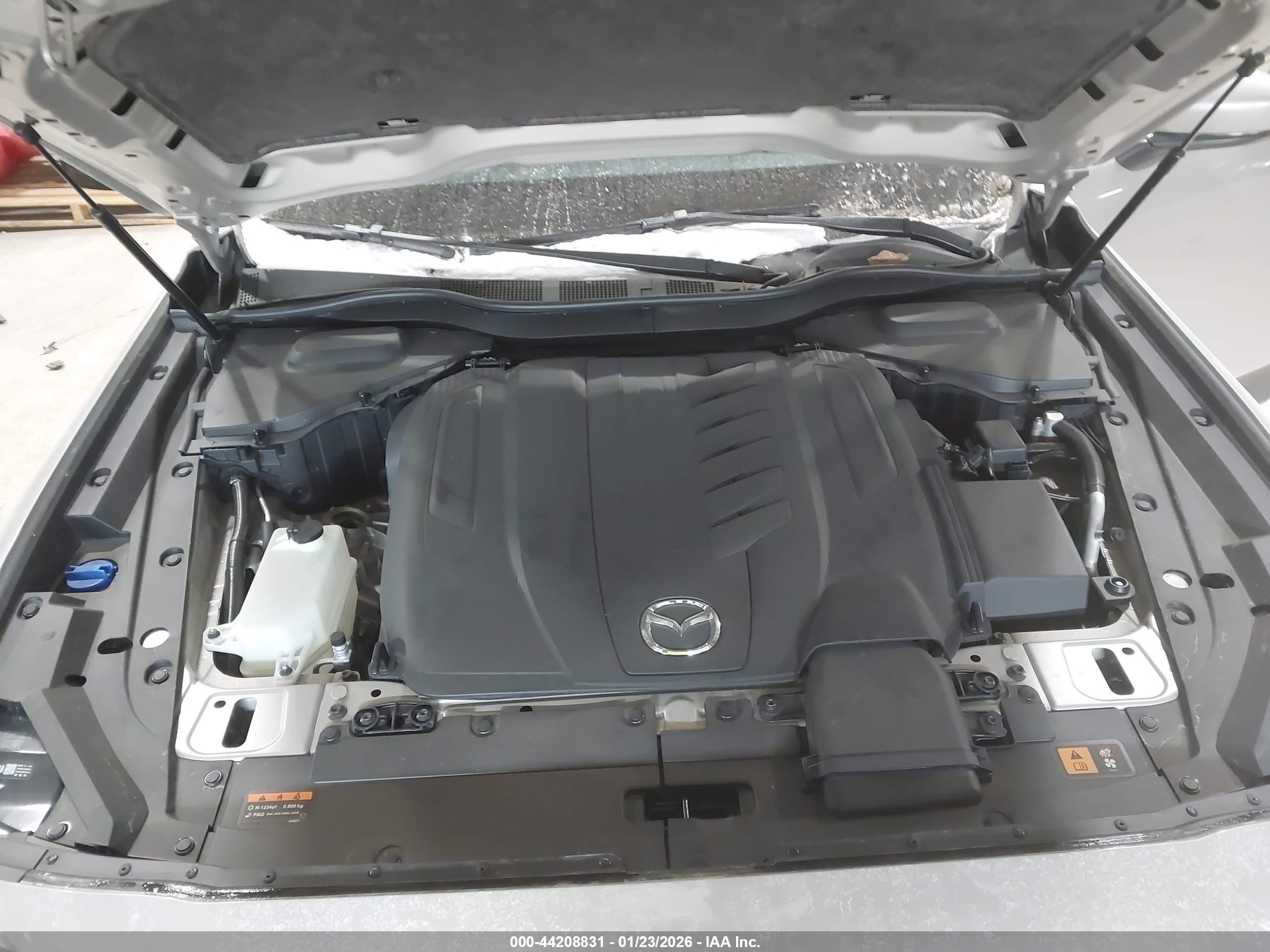 MAZDA CX-90 image 10