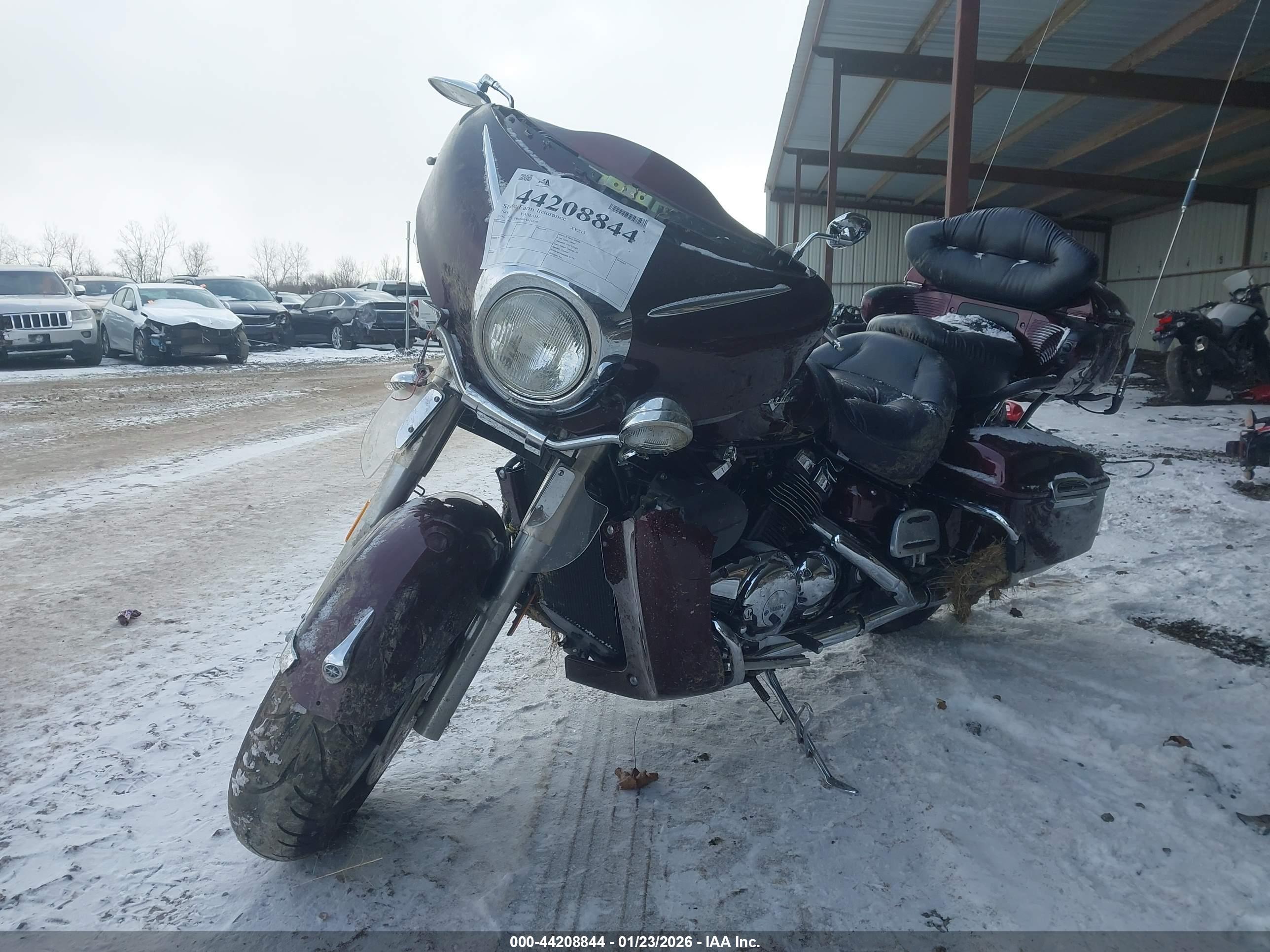 YAMAHA XVZ13 image 2