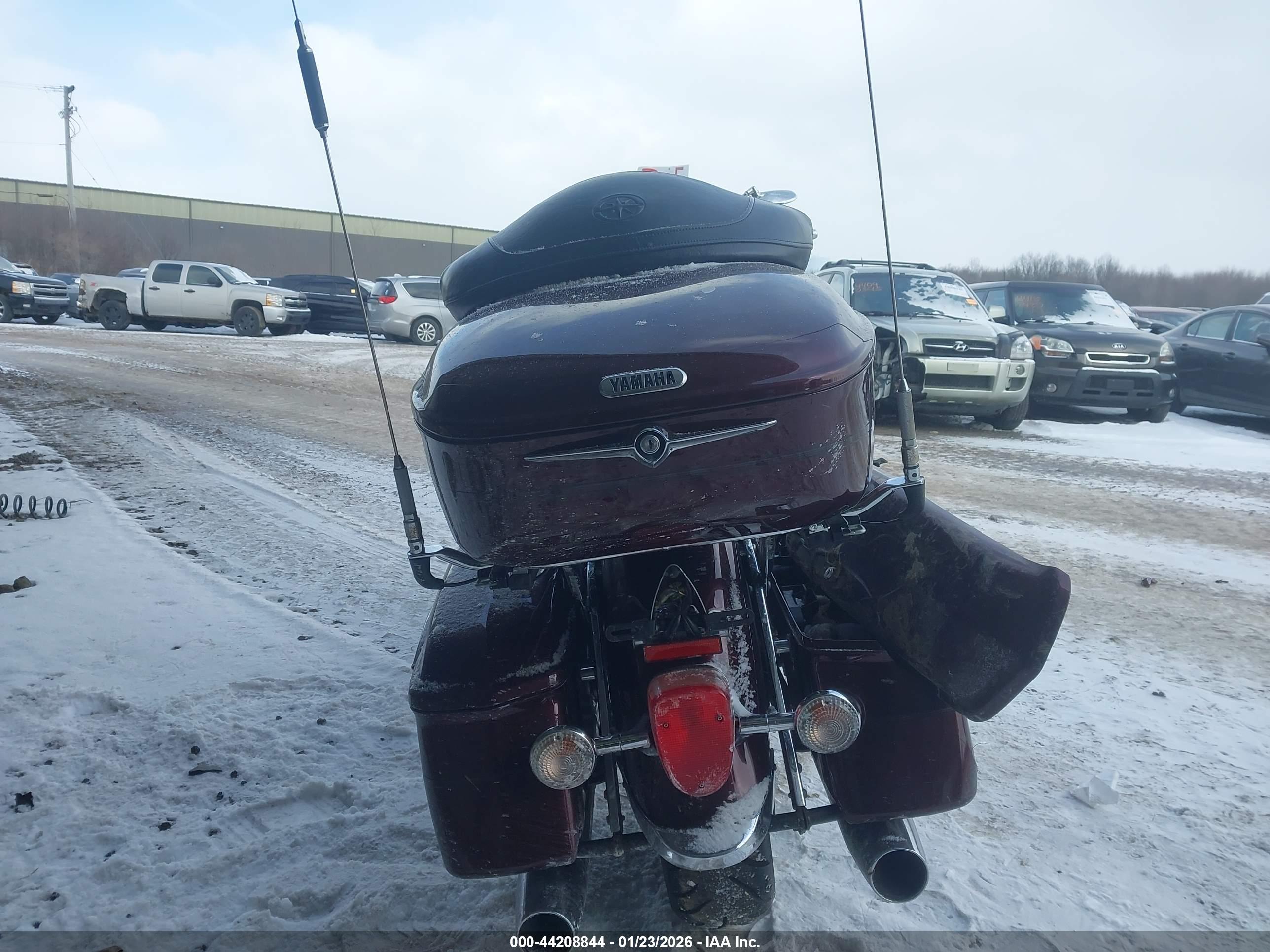 YAMAHA XVZ13 image 6