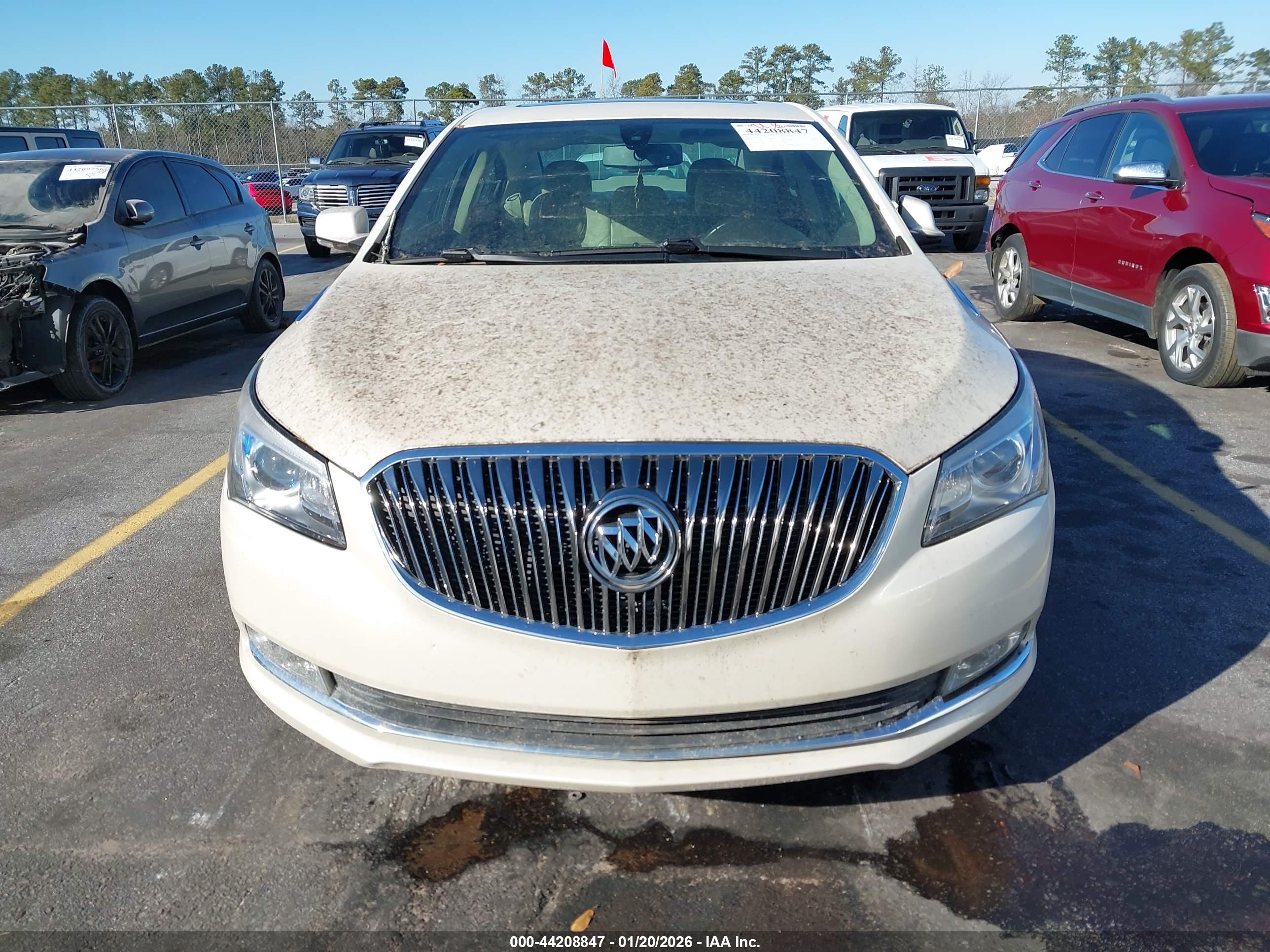 BUICK LACROSSE image 6