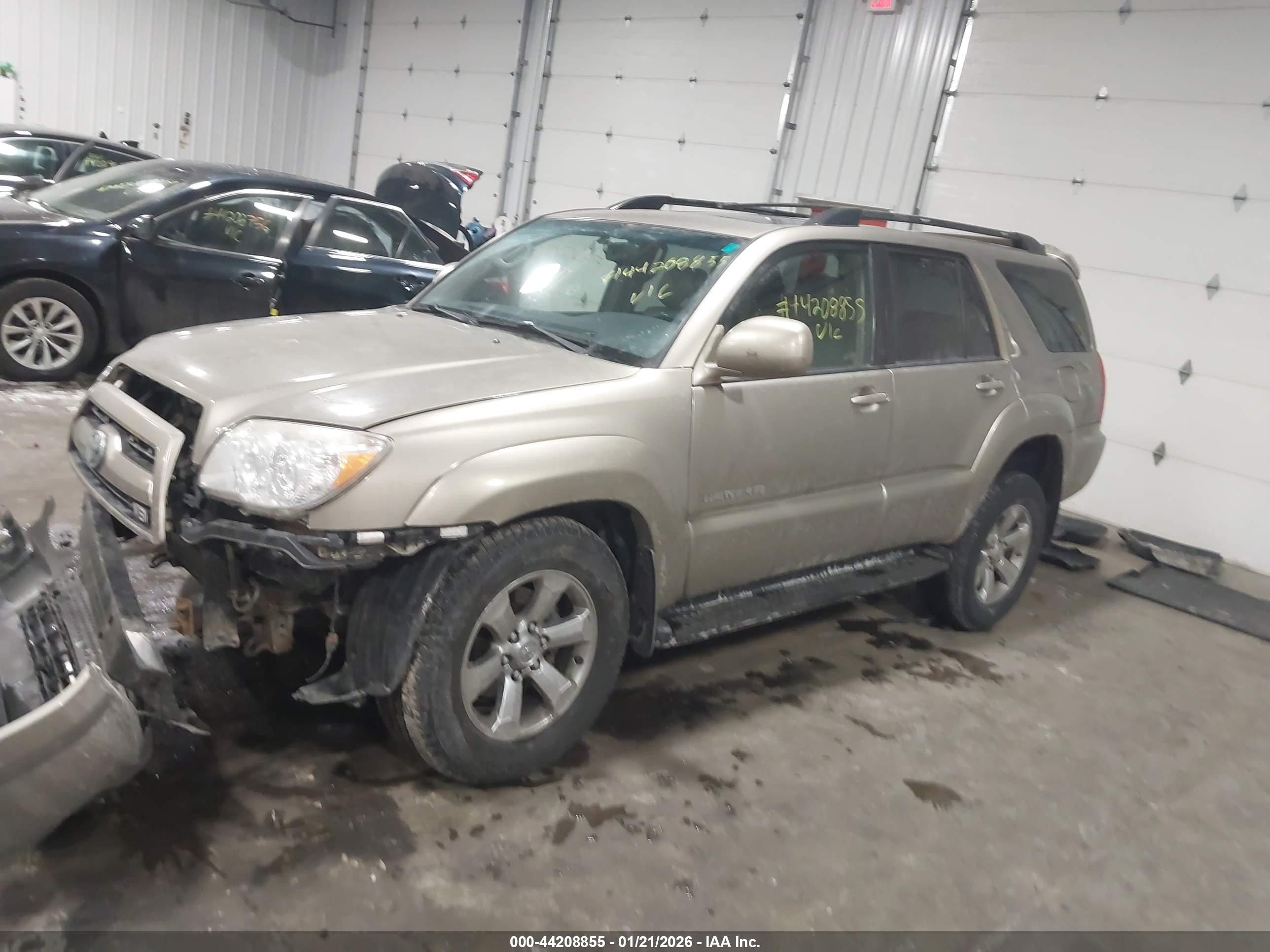 TOYOTA 4RUNNER image 2
