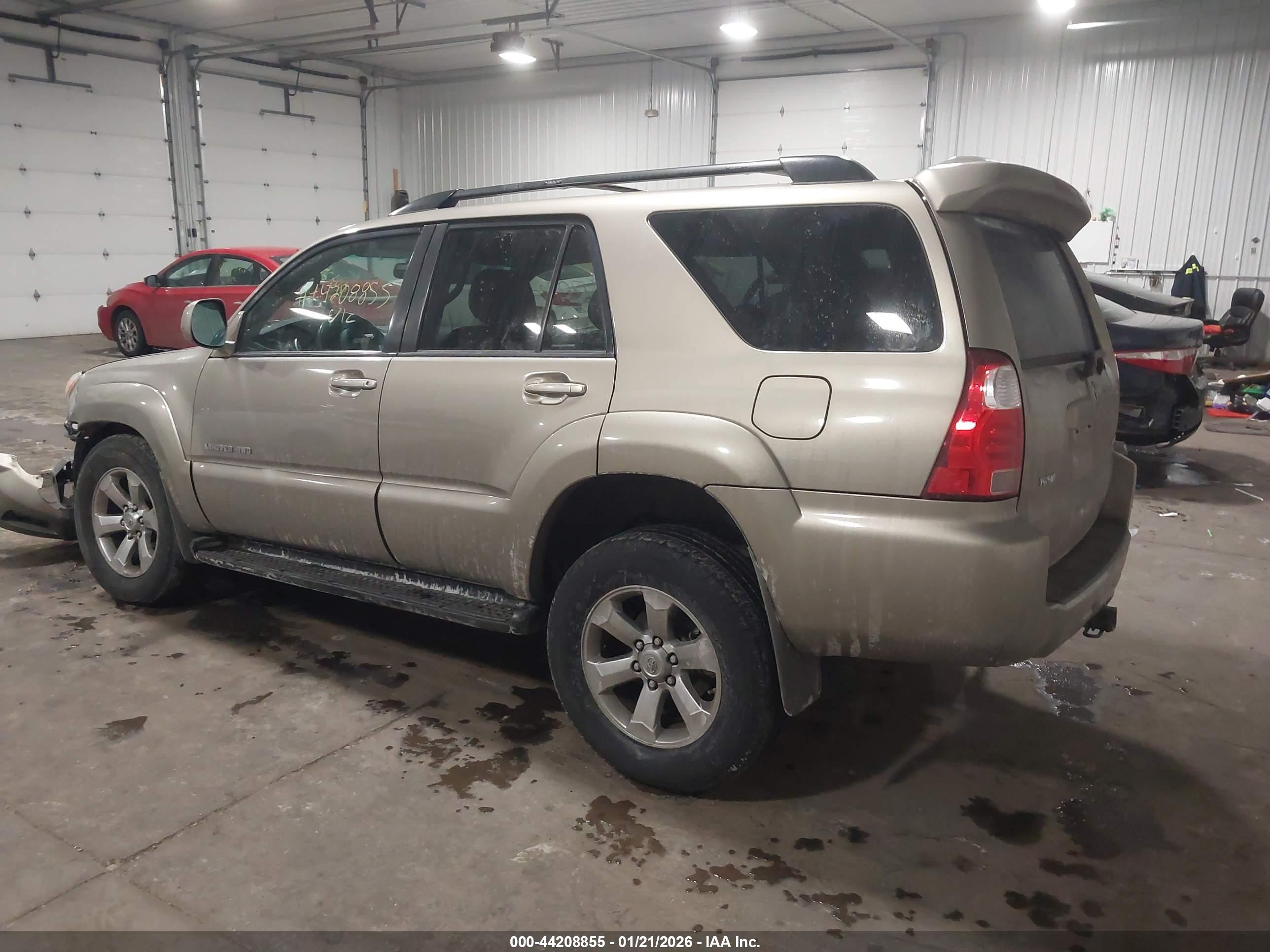 TOYOTA 4RUNNER image 3
