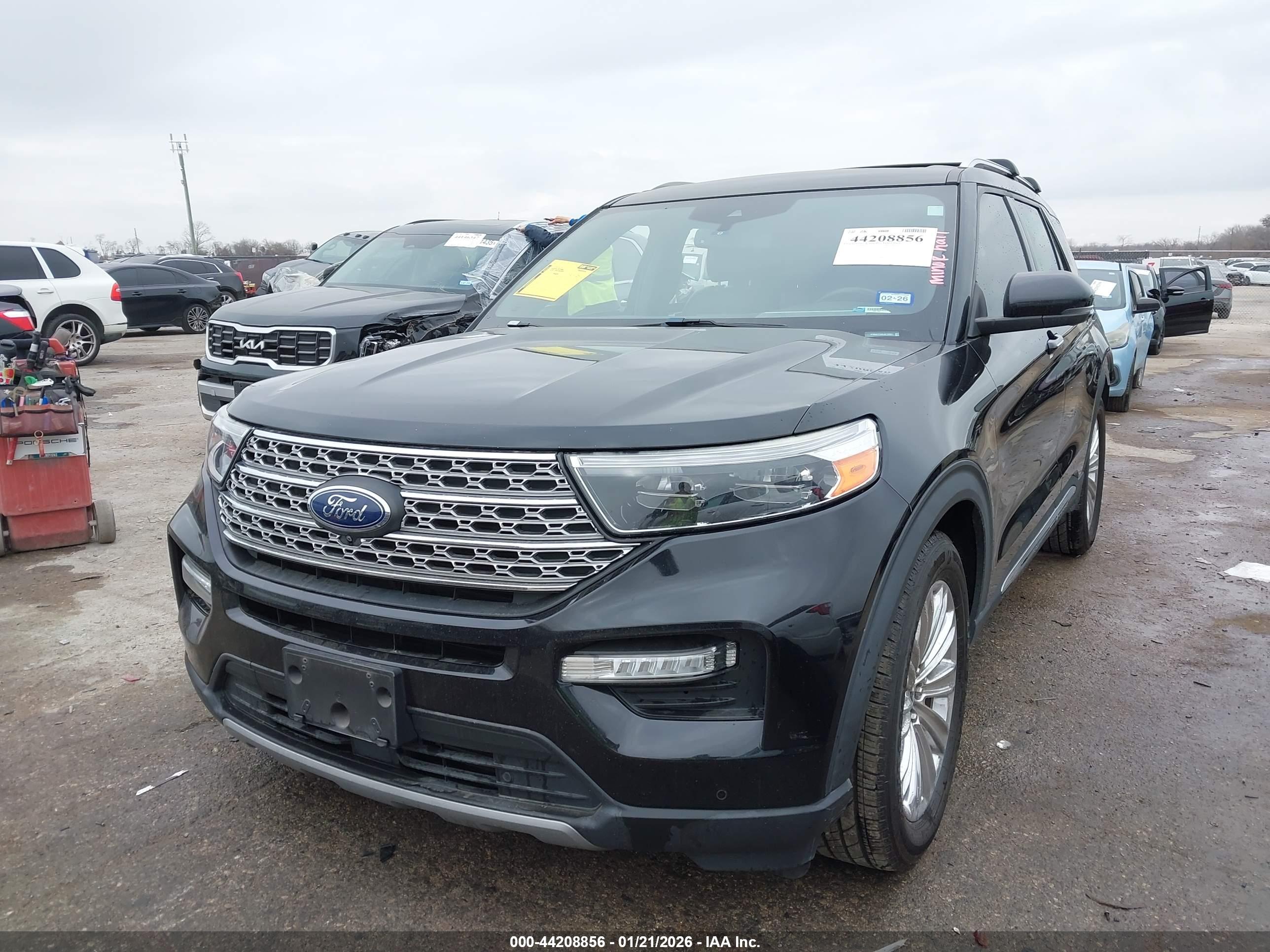 FORD EXPLORER image 2