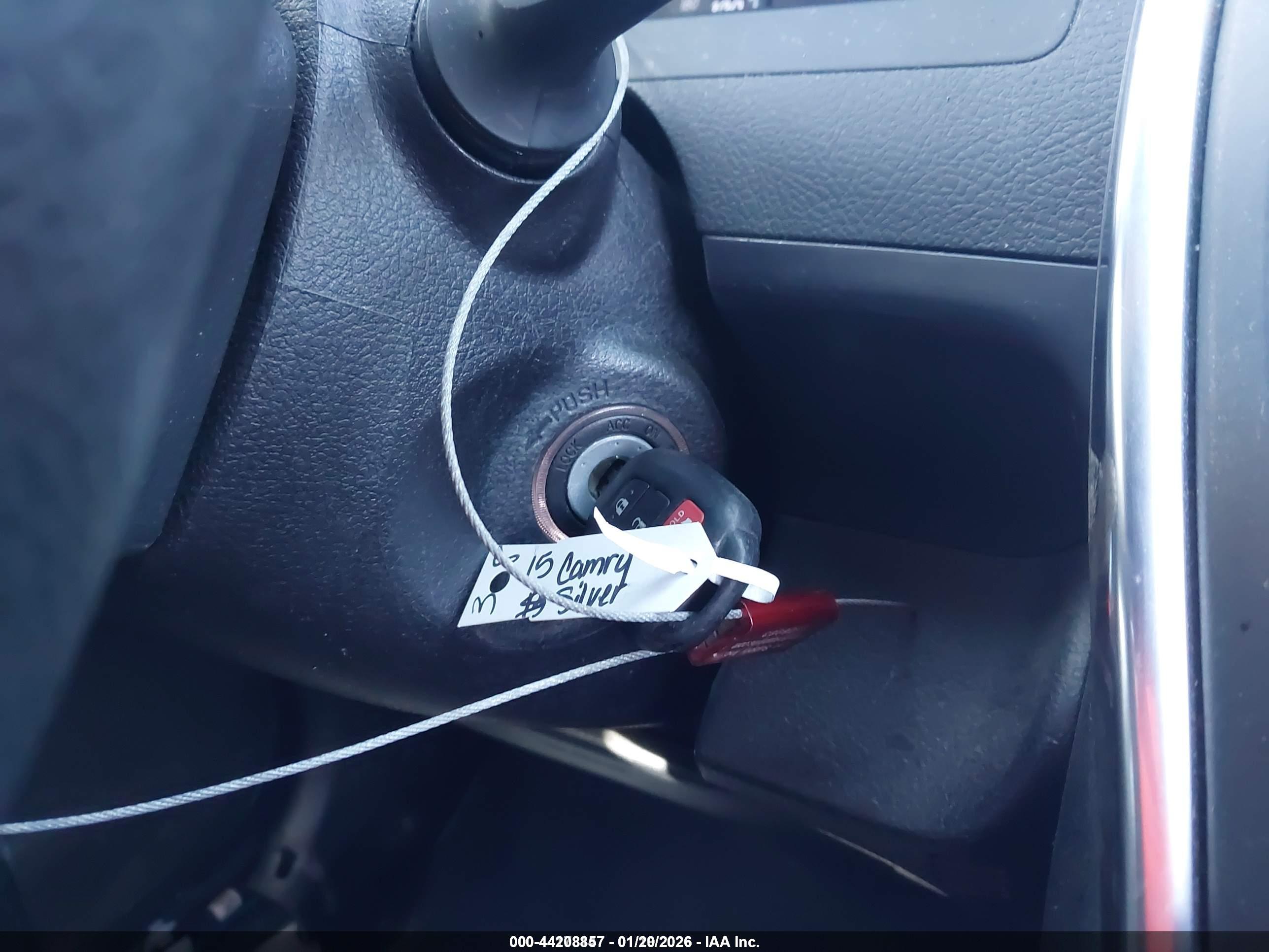 TOYOTA CAMRY image 11