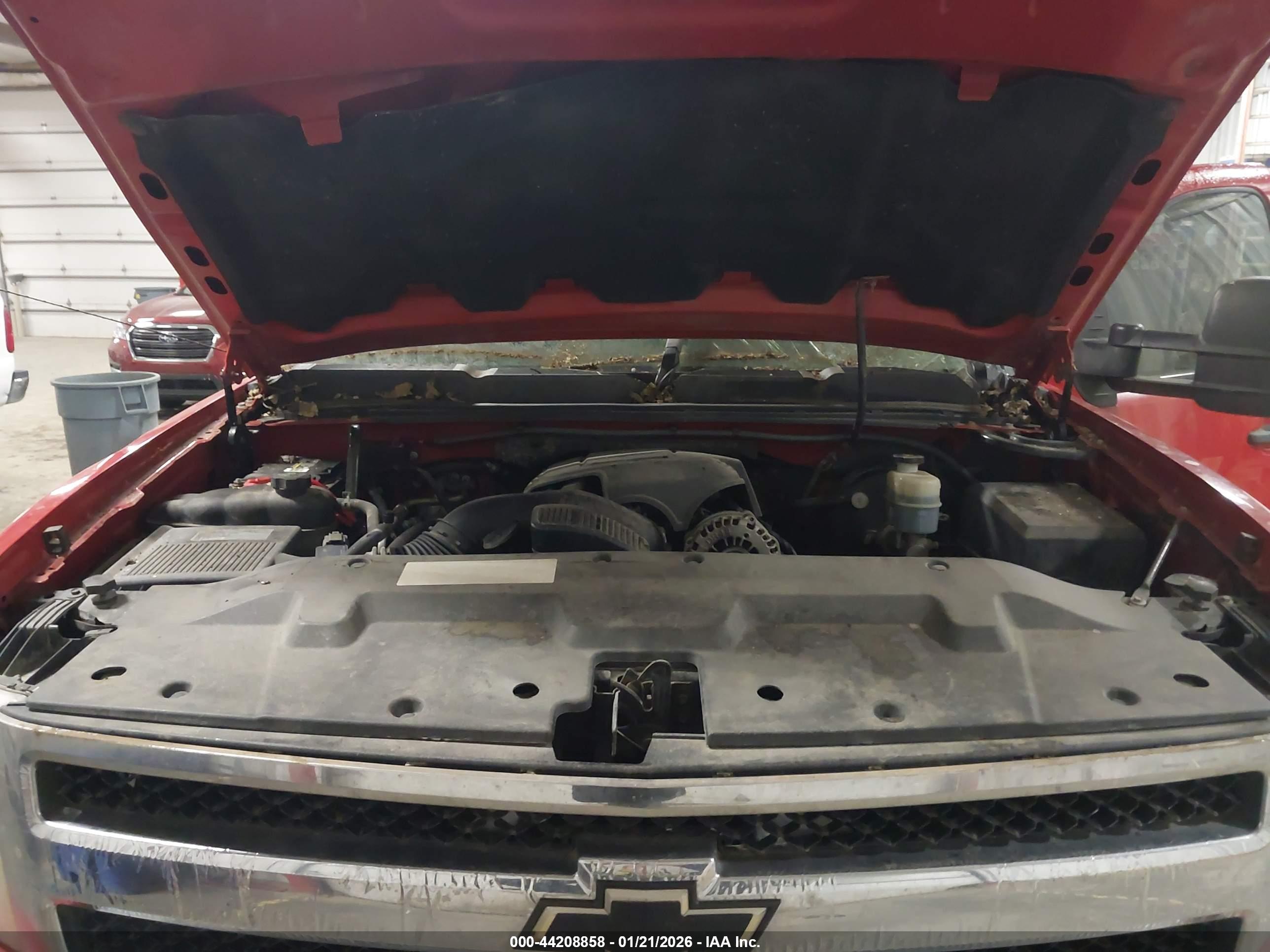 CHEVROLET SILVERADO image 10