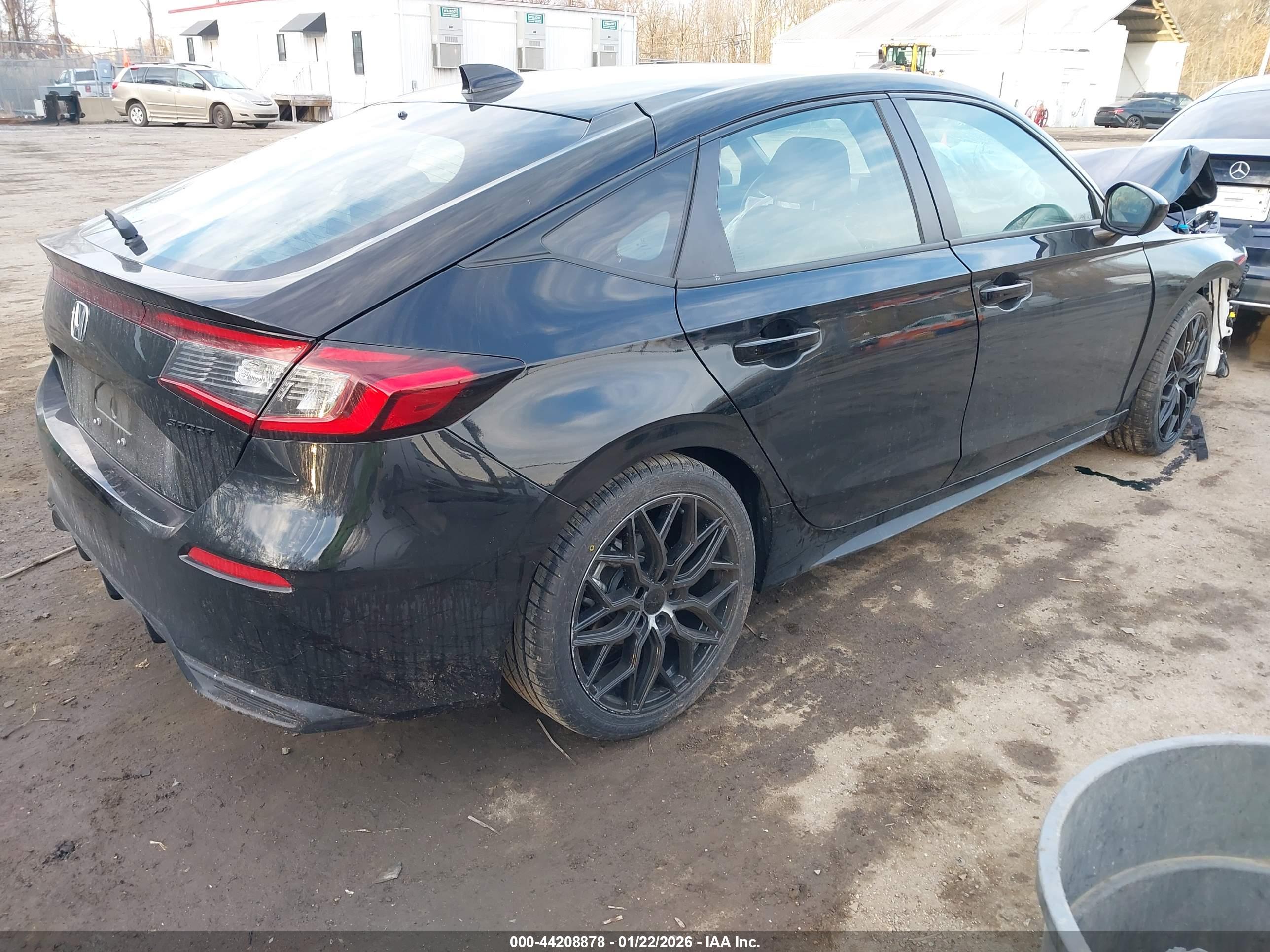HONDA CIVIC image 4