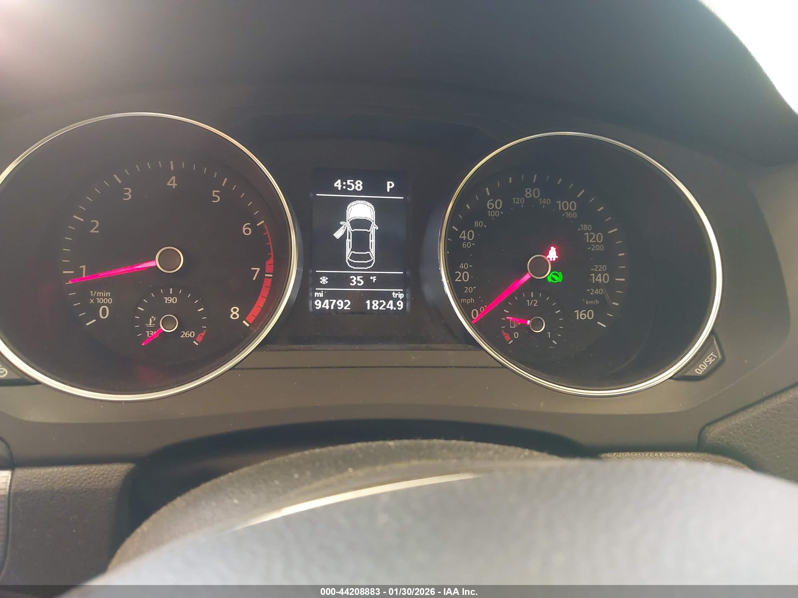 VOLKSWAGEN JETTA image 7
