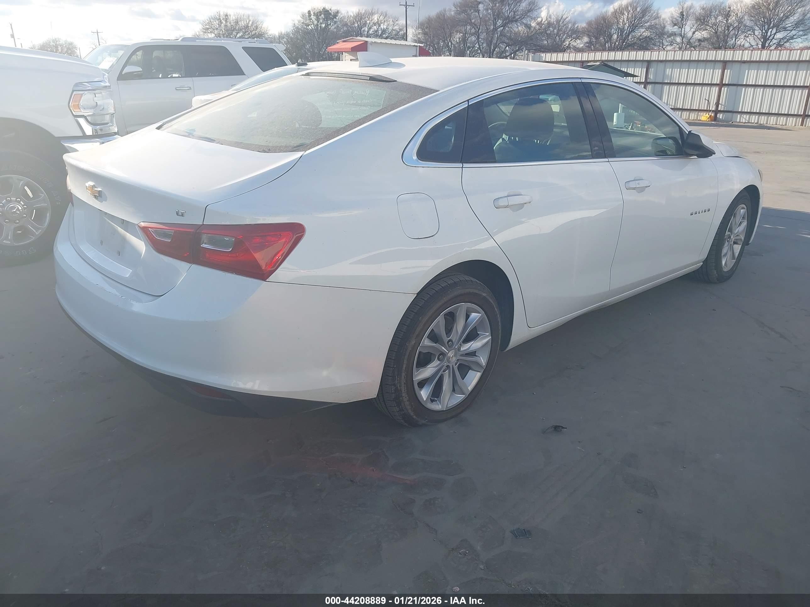 CHEVROLET MALIBU image 4