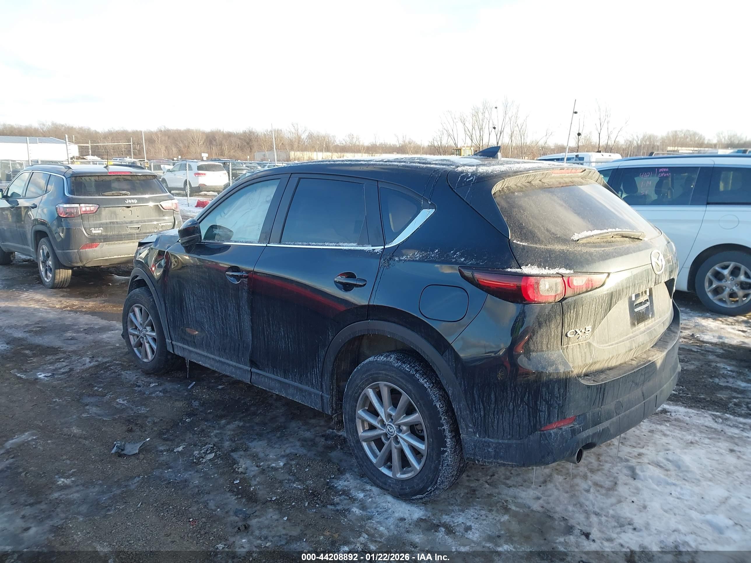 MAZDA CX-5 image 3