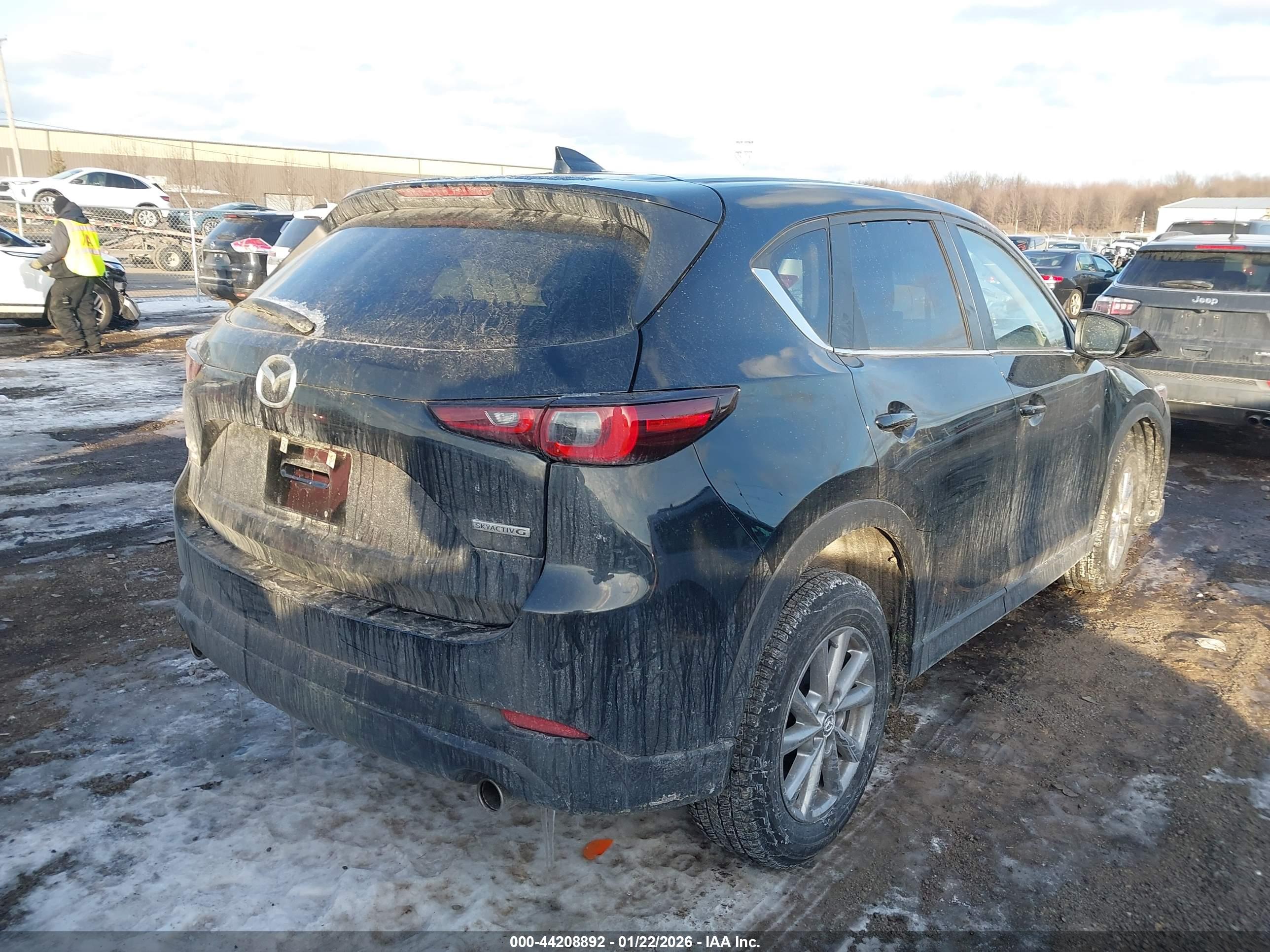 MAZDA CX-5 image 4