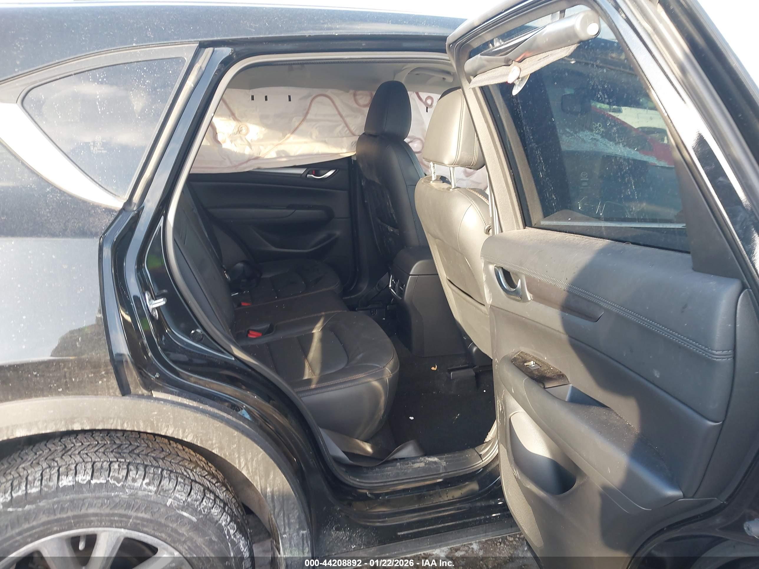 MAZDA CX-5 image 8