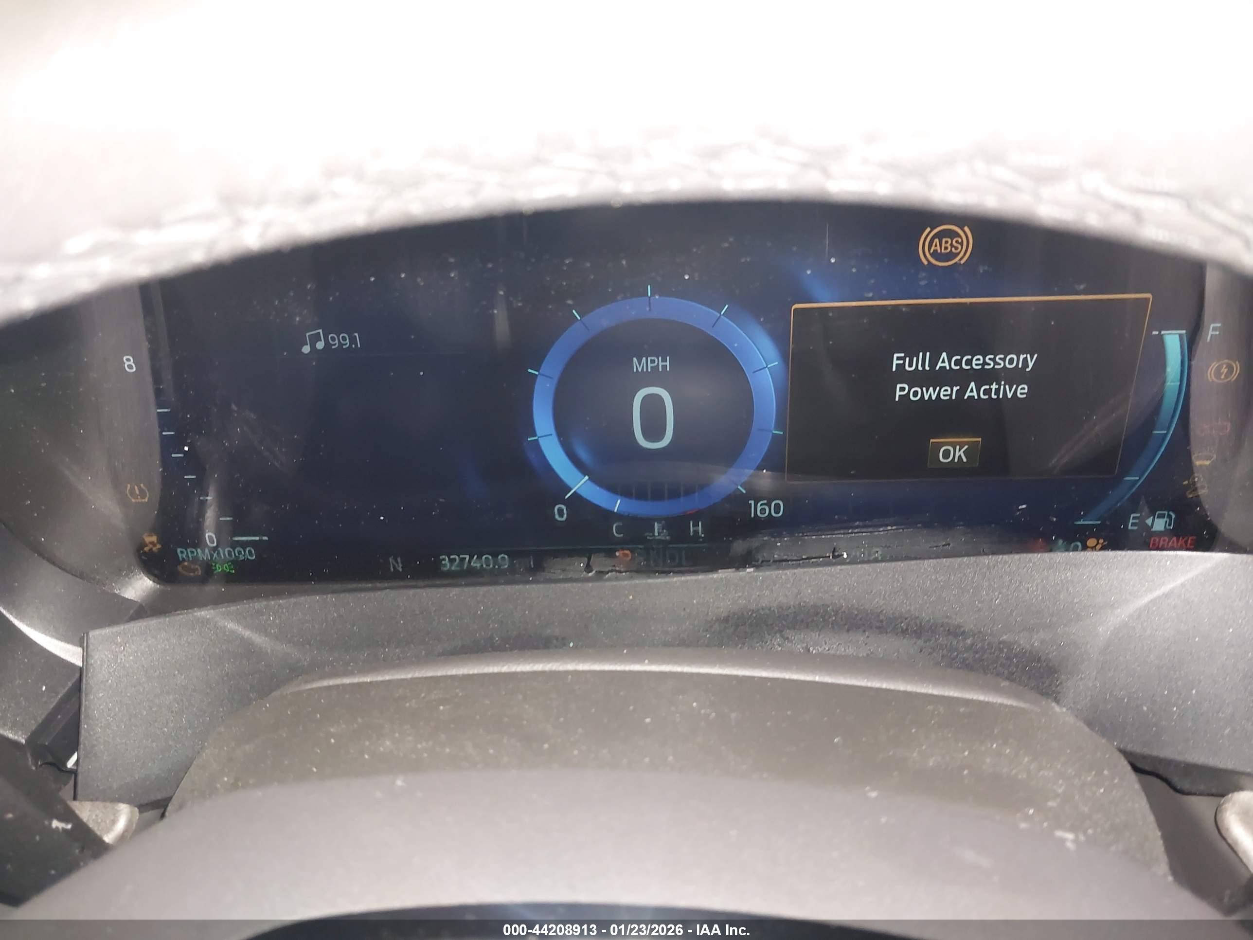 FORD EXPLORER image 7