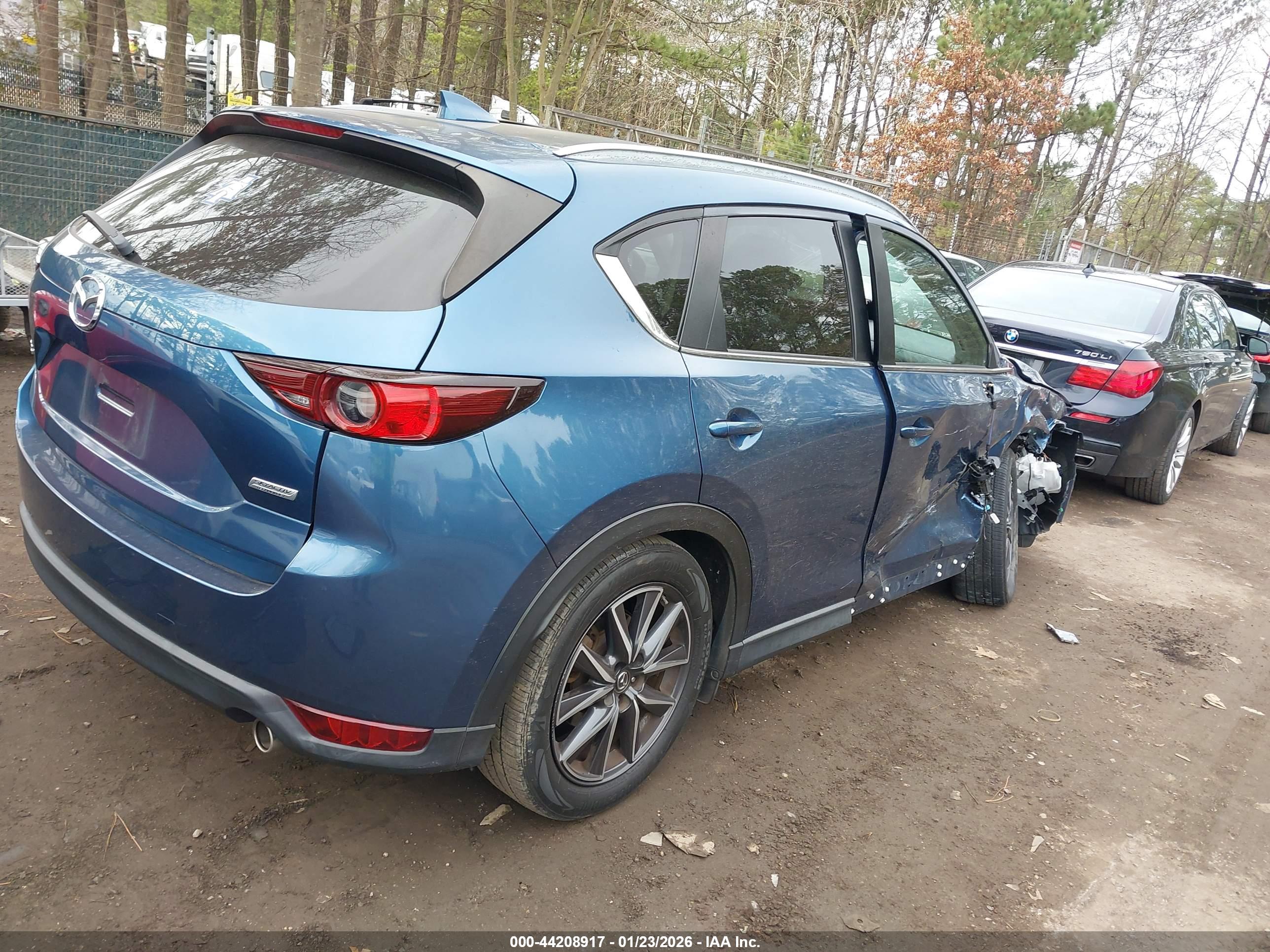 MAZDA CX-5 image 4