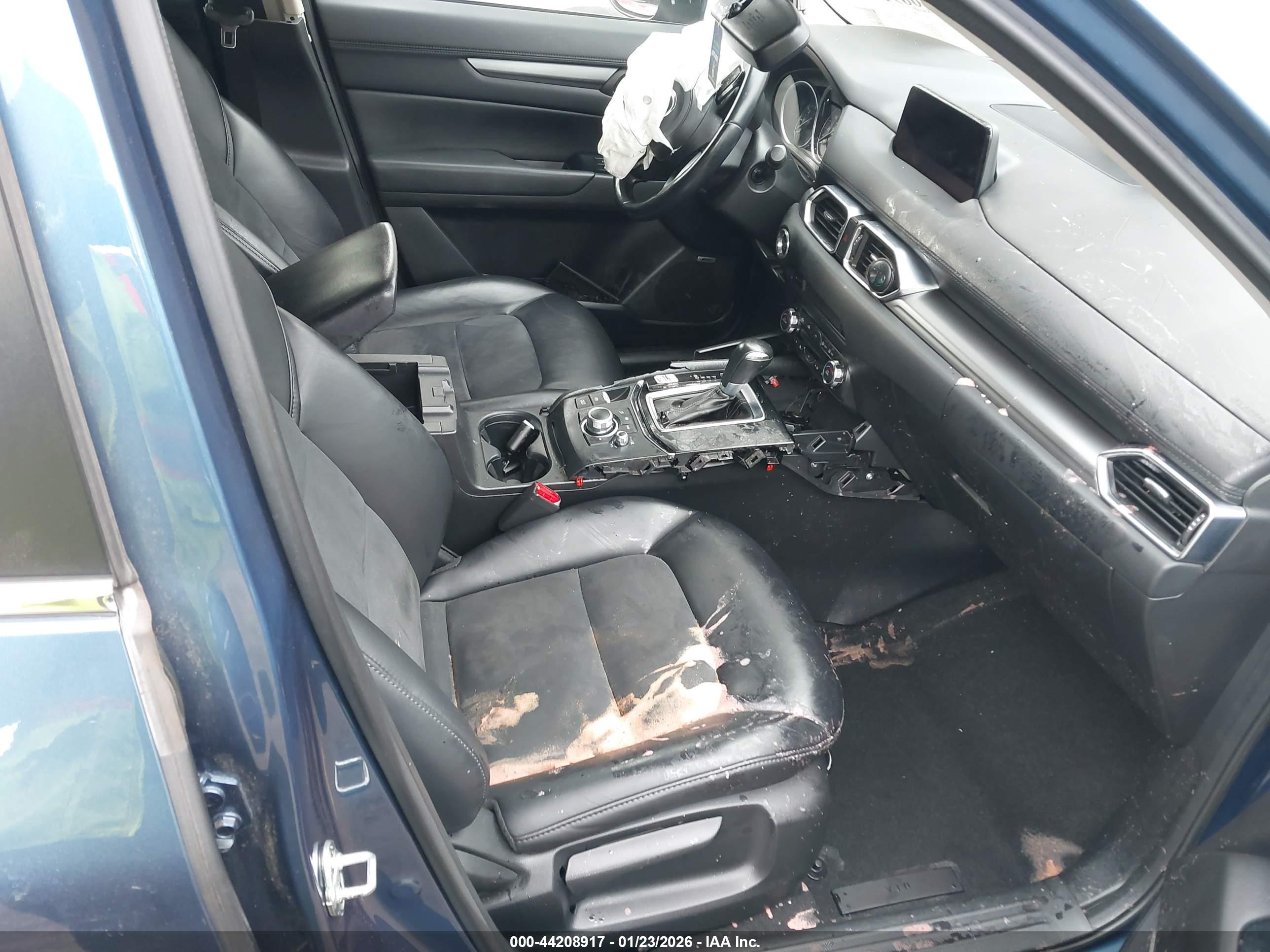 MAZDA CX-5 image 5