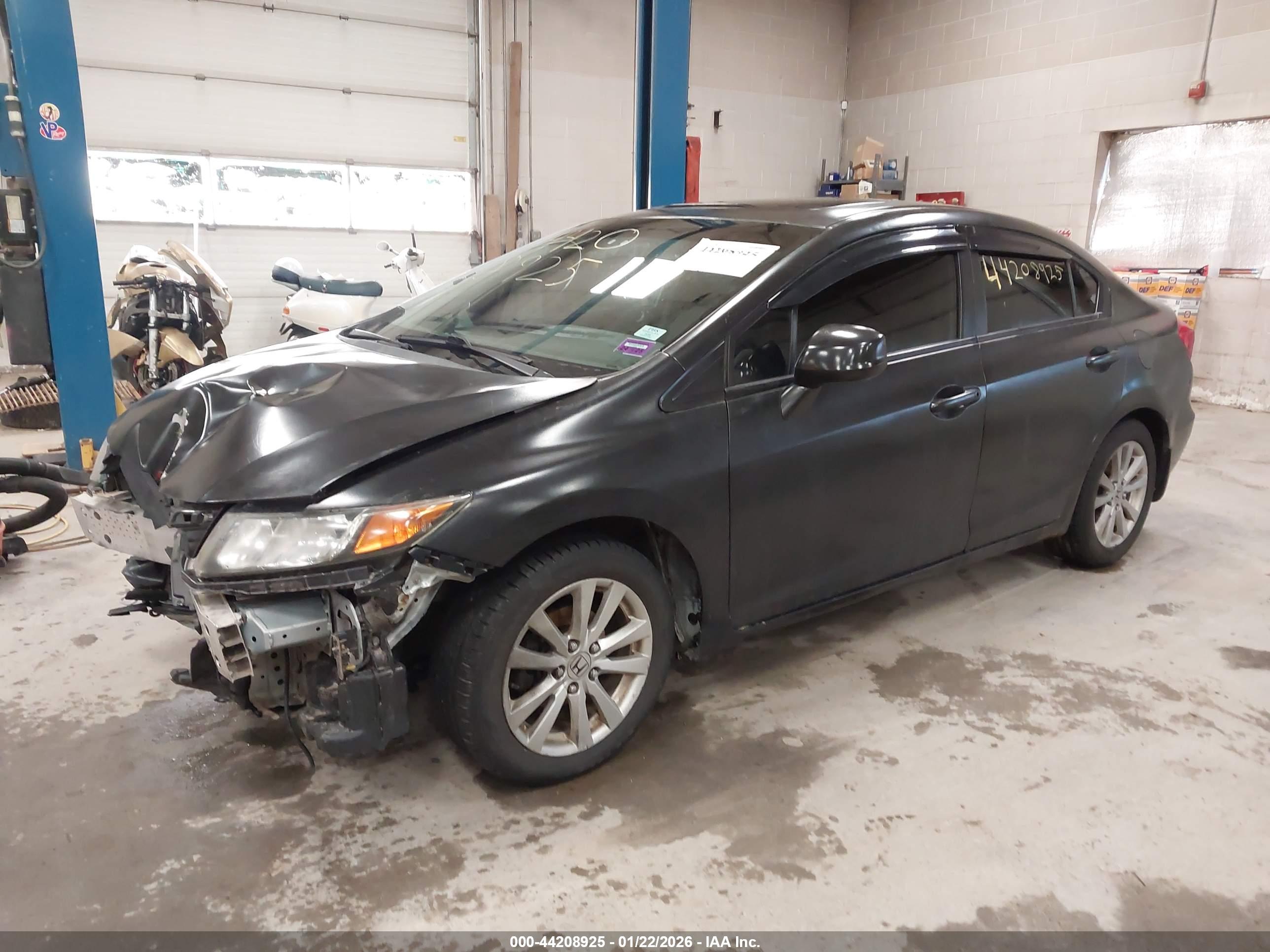 HONDA CIVIC image 2