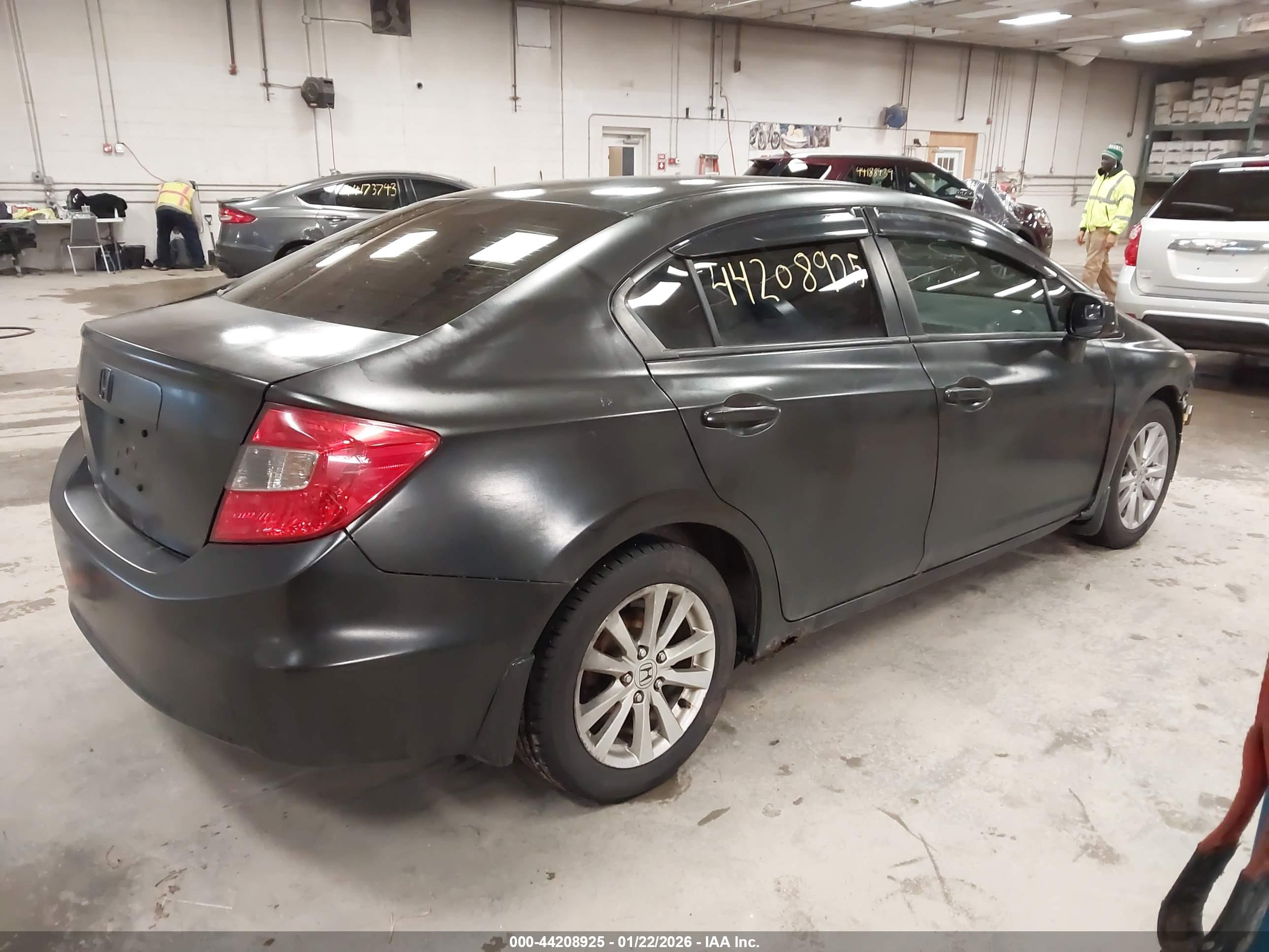 HONDA CIVIC image 4