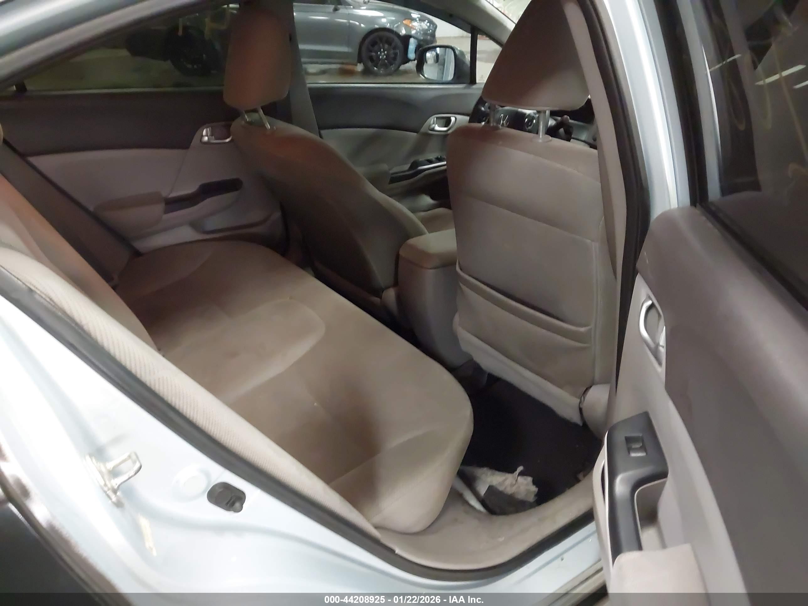 HONDA CIVIC image 8