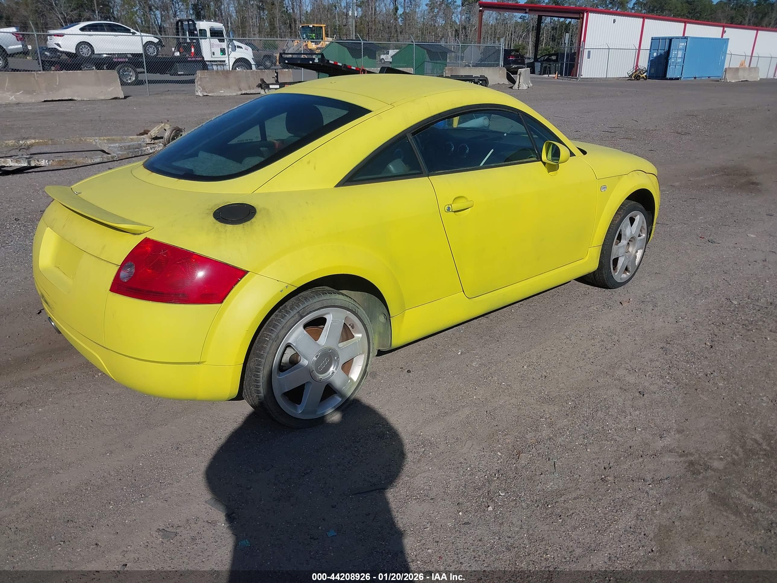 AUDI TT image 4