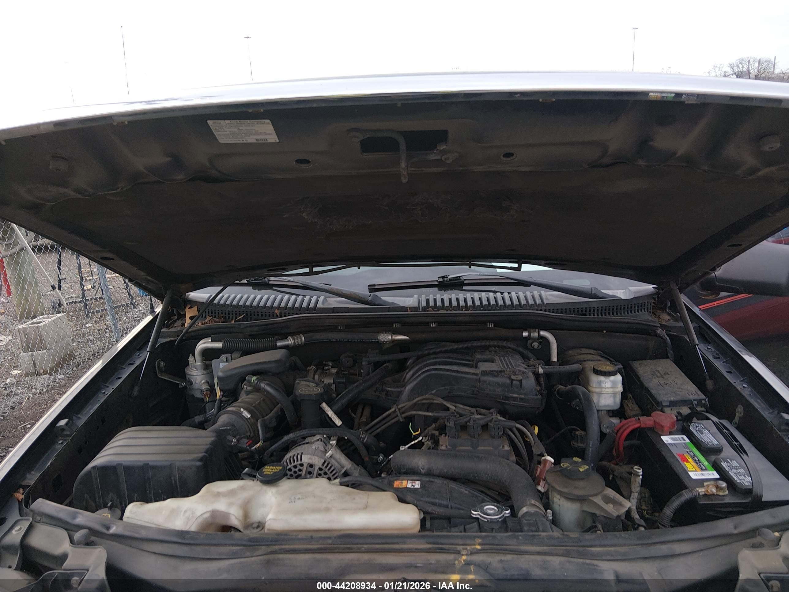 FORD EXPLORER image 10