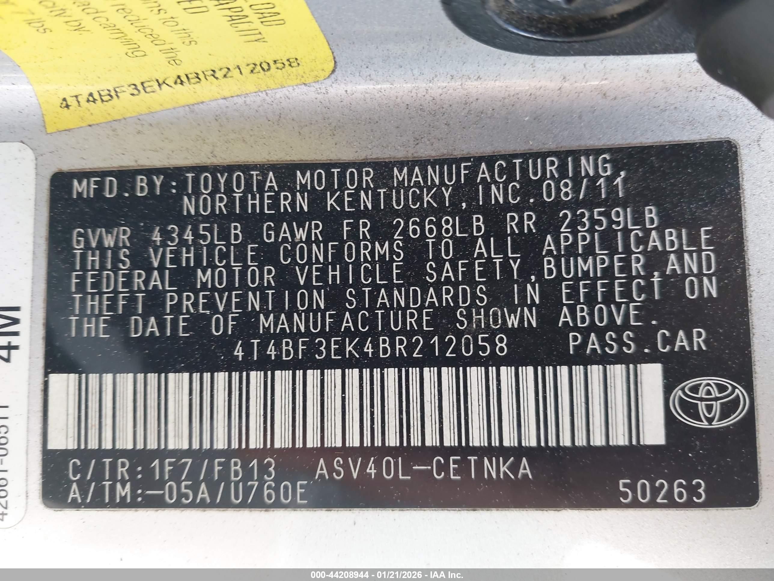 TOYOTA CAMRY image 9