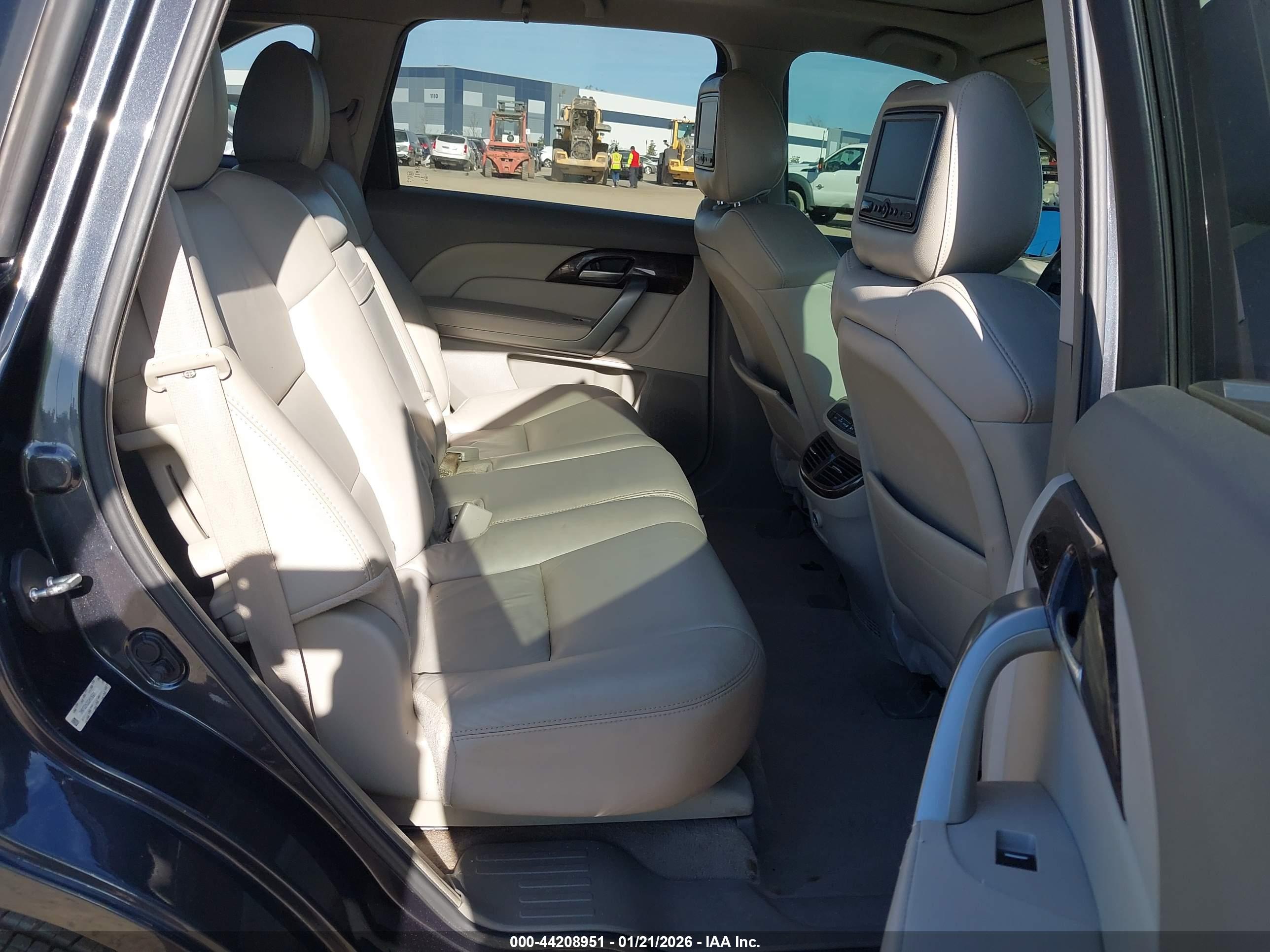ACURA MDX image 8