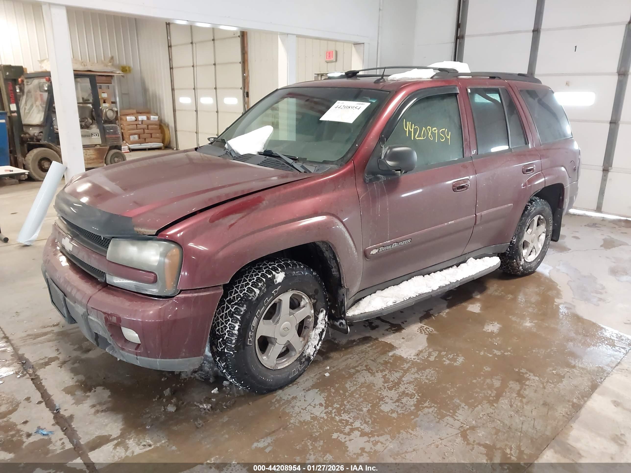 CHEVROLET TRAILBLAZER image 2