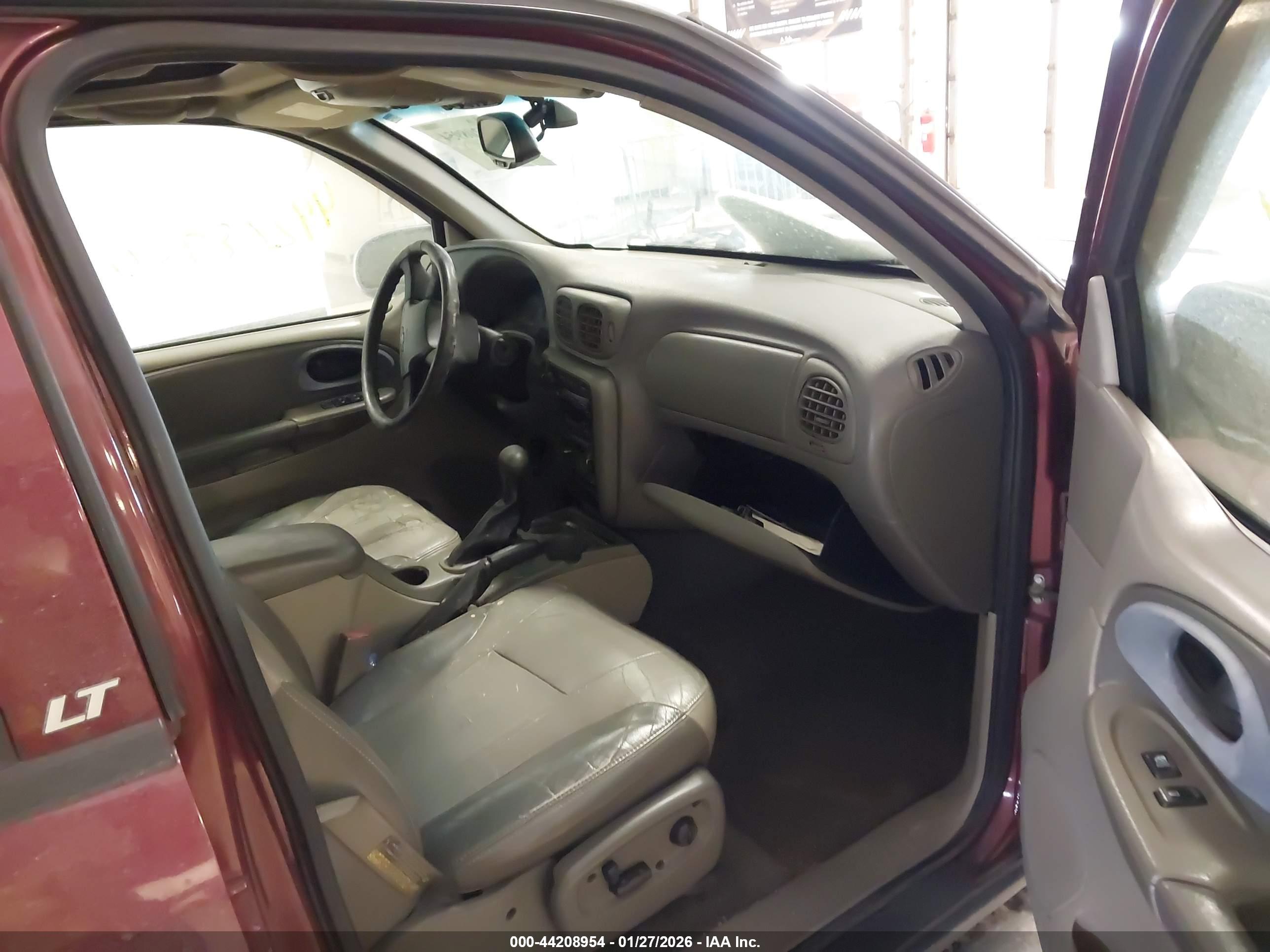 CHEVROLET TRAILBLAZER image 5