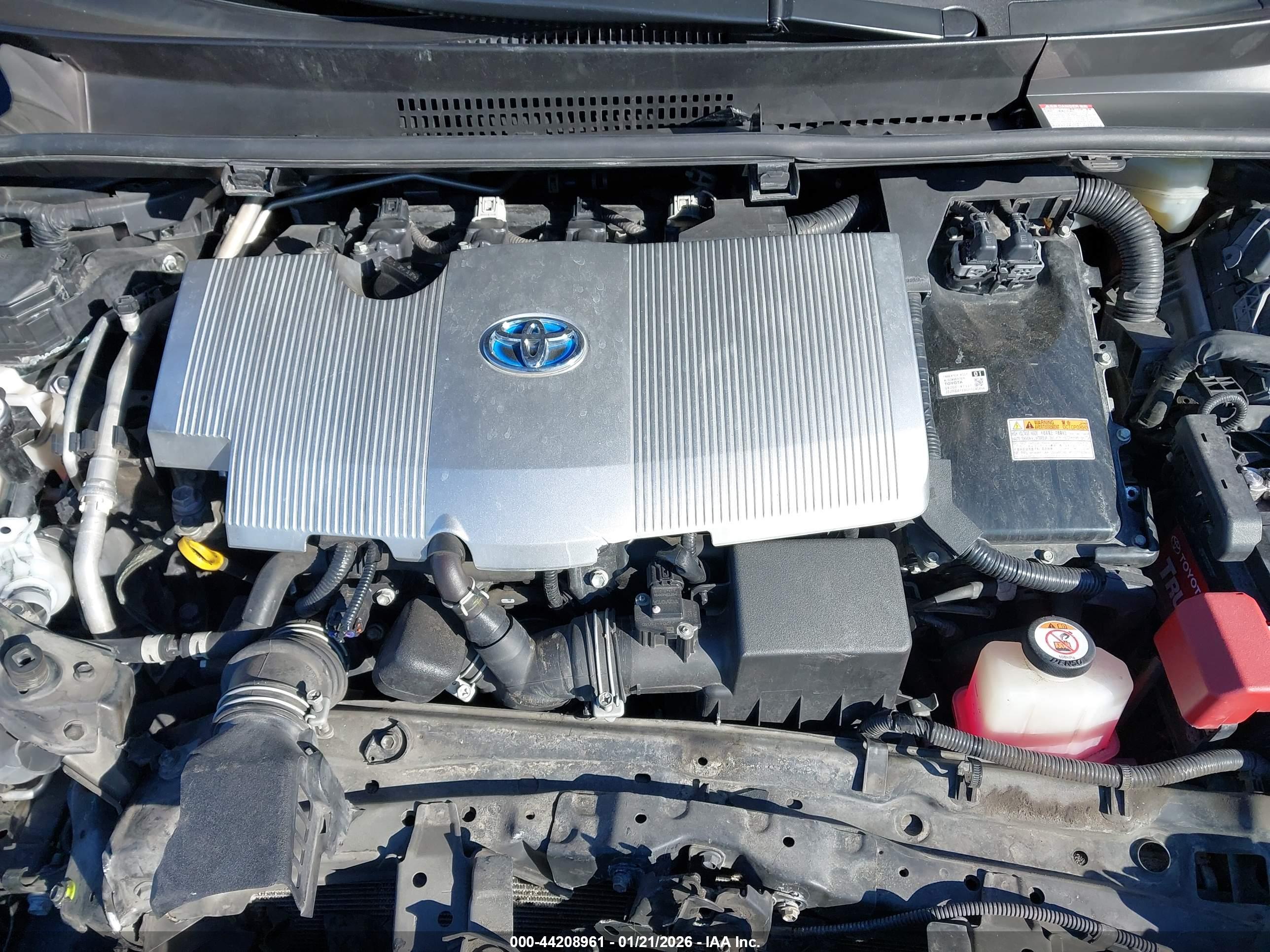 TOYOTA PRIUS image 10