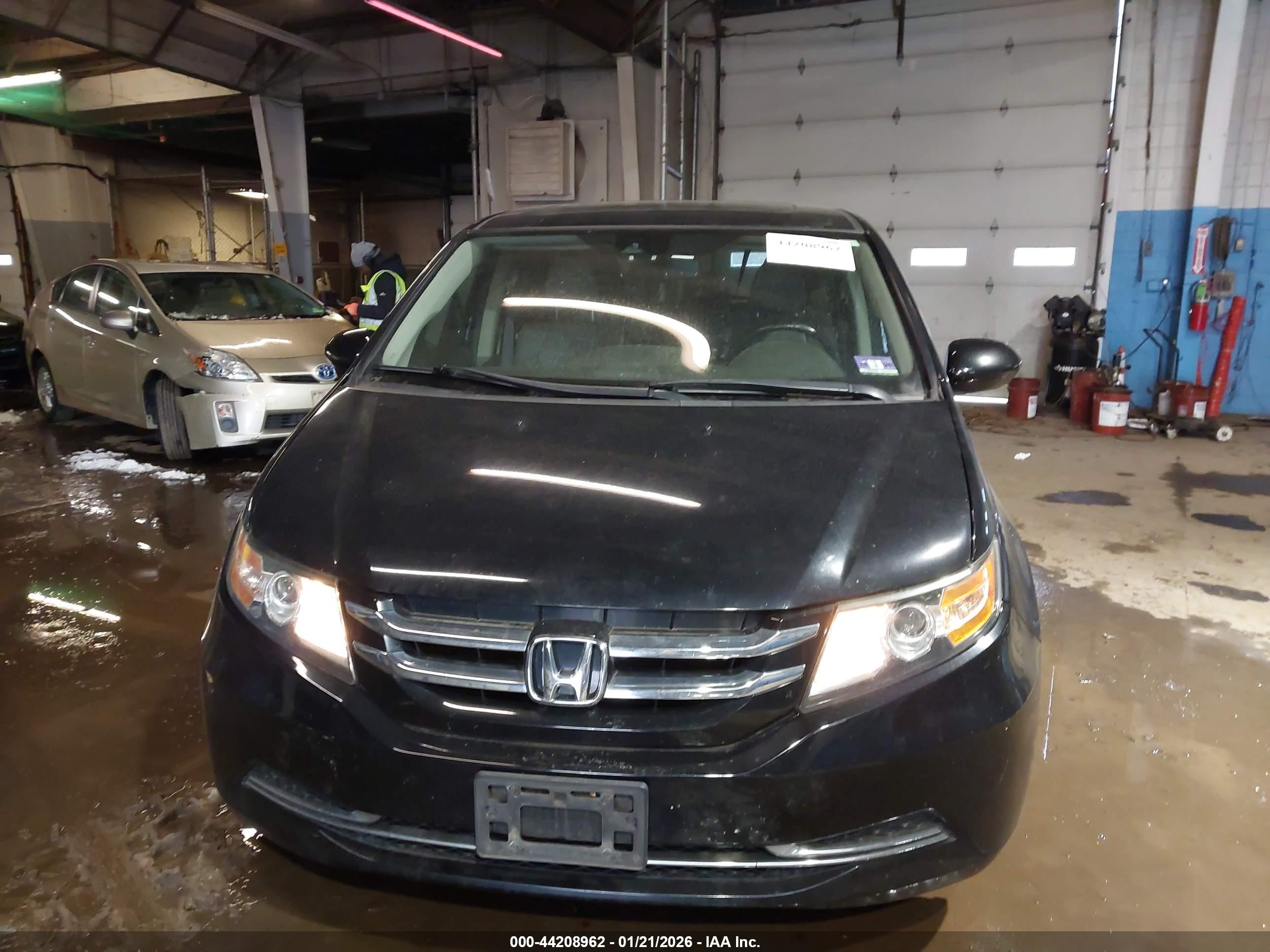 HONDA ODYSSEY image 6