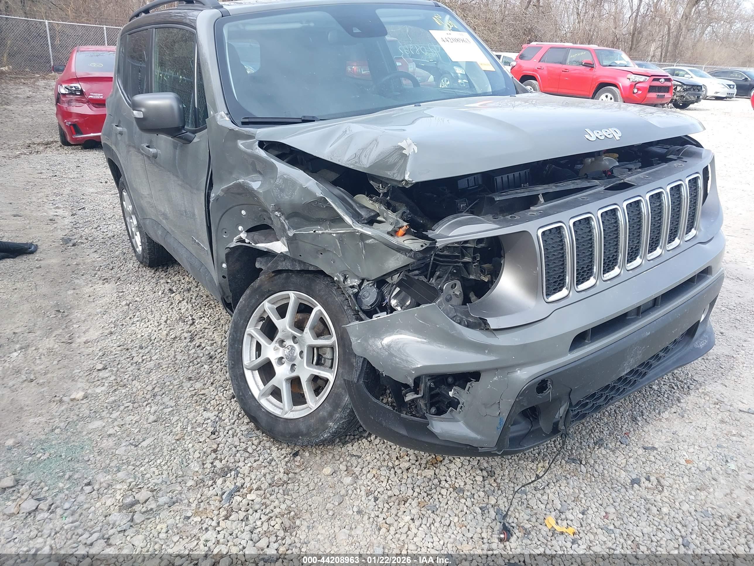 JEEP RENEGADE image 6