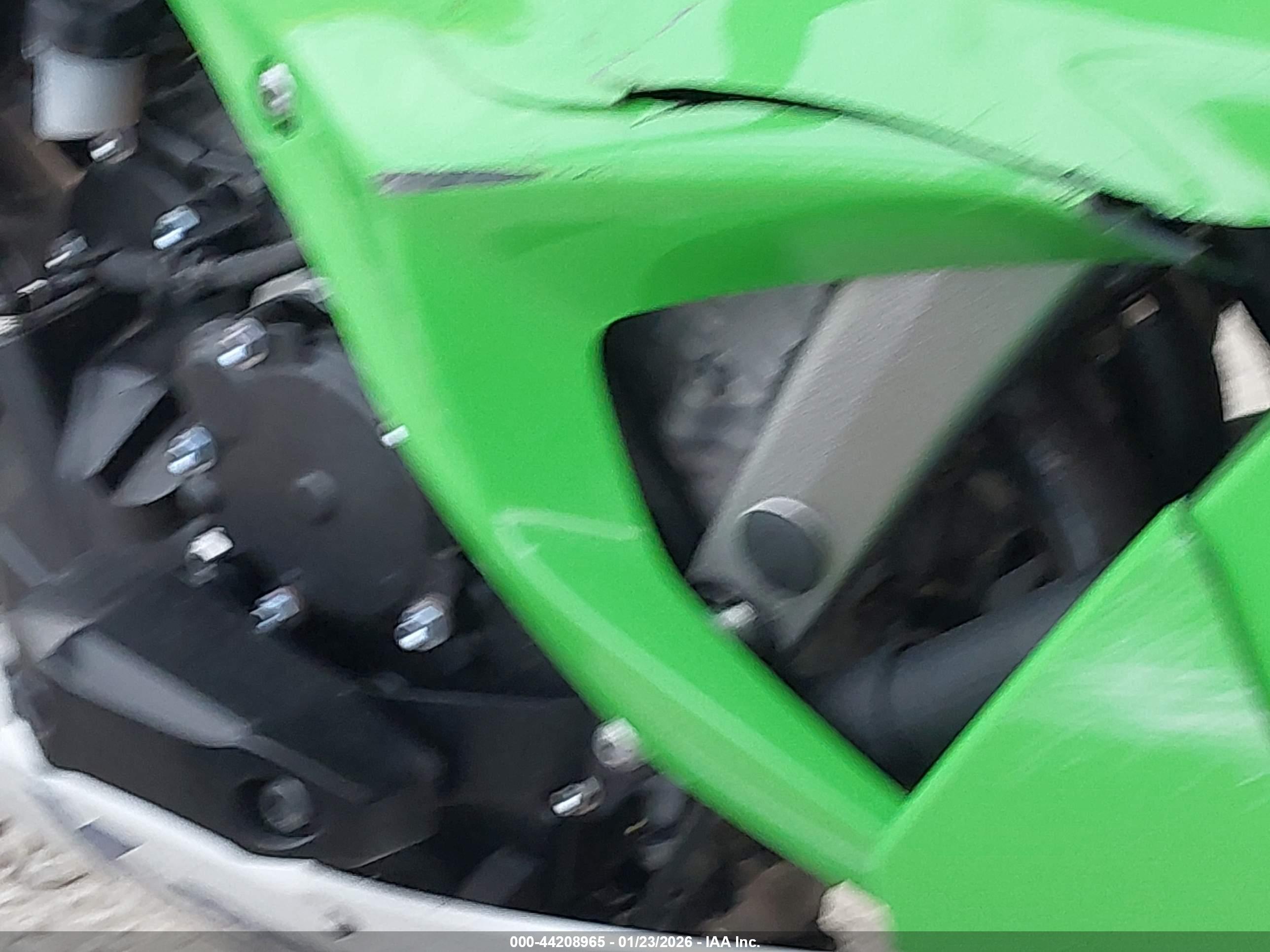 KAWASAKI ZX636 image 8