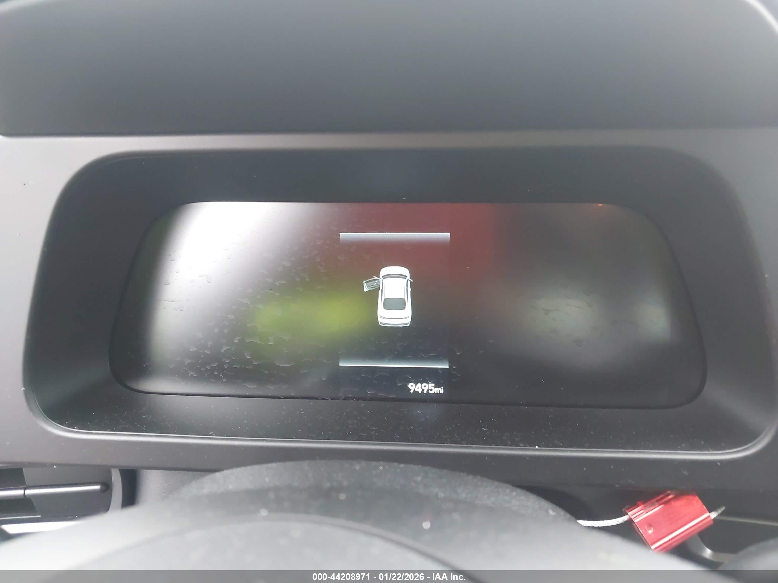 HYUNDAI ELANTRA image 7