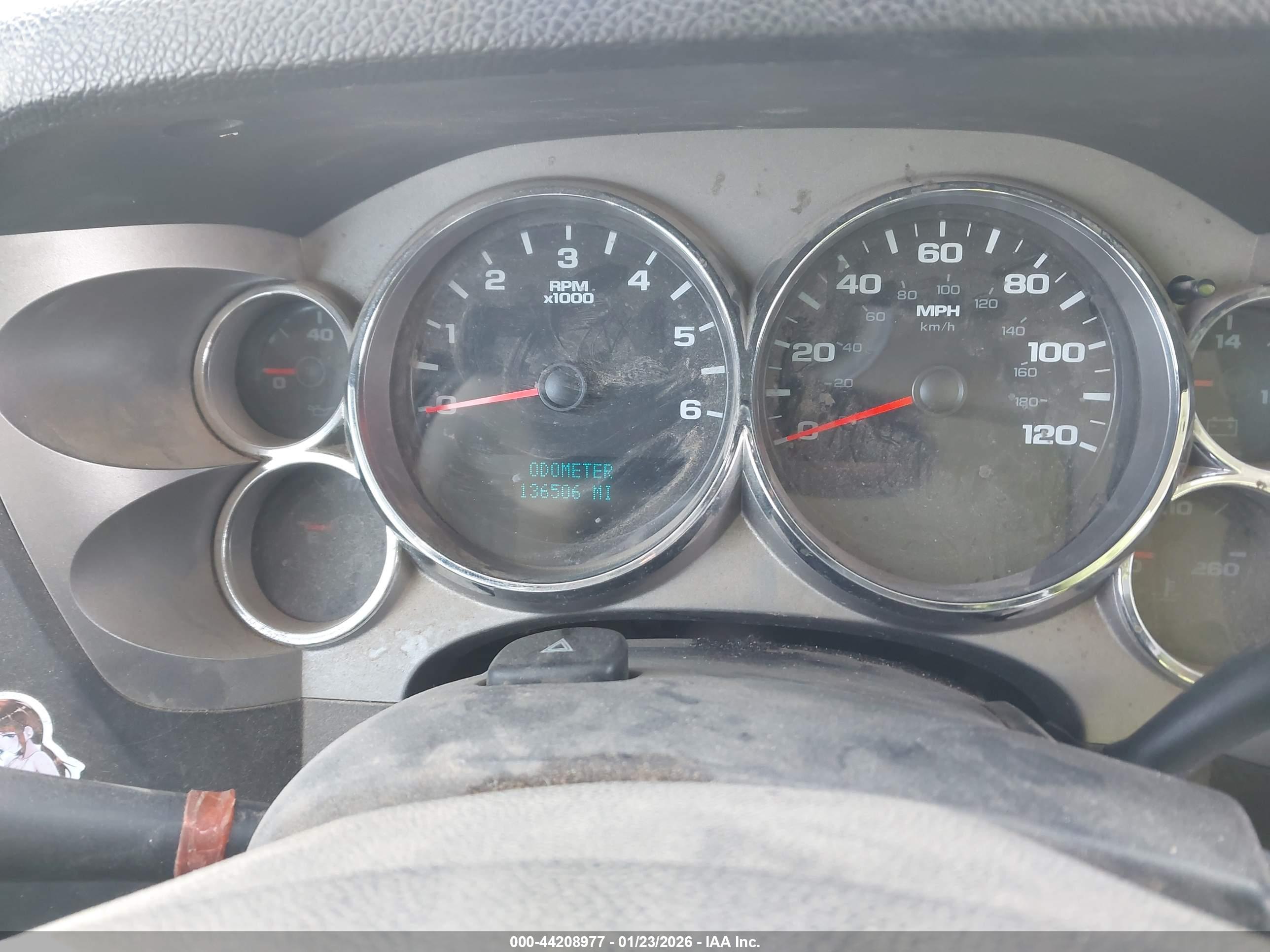 GMC SIERRA image 7