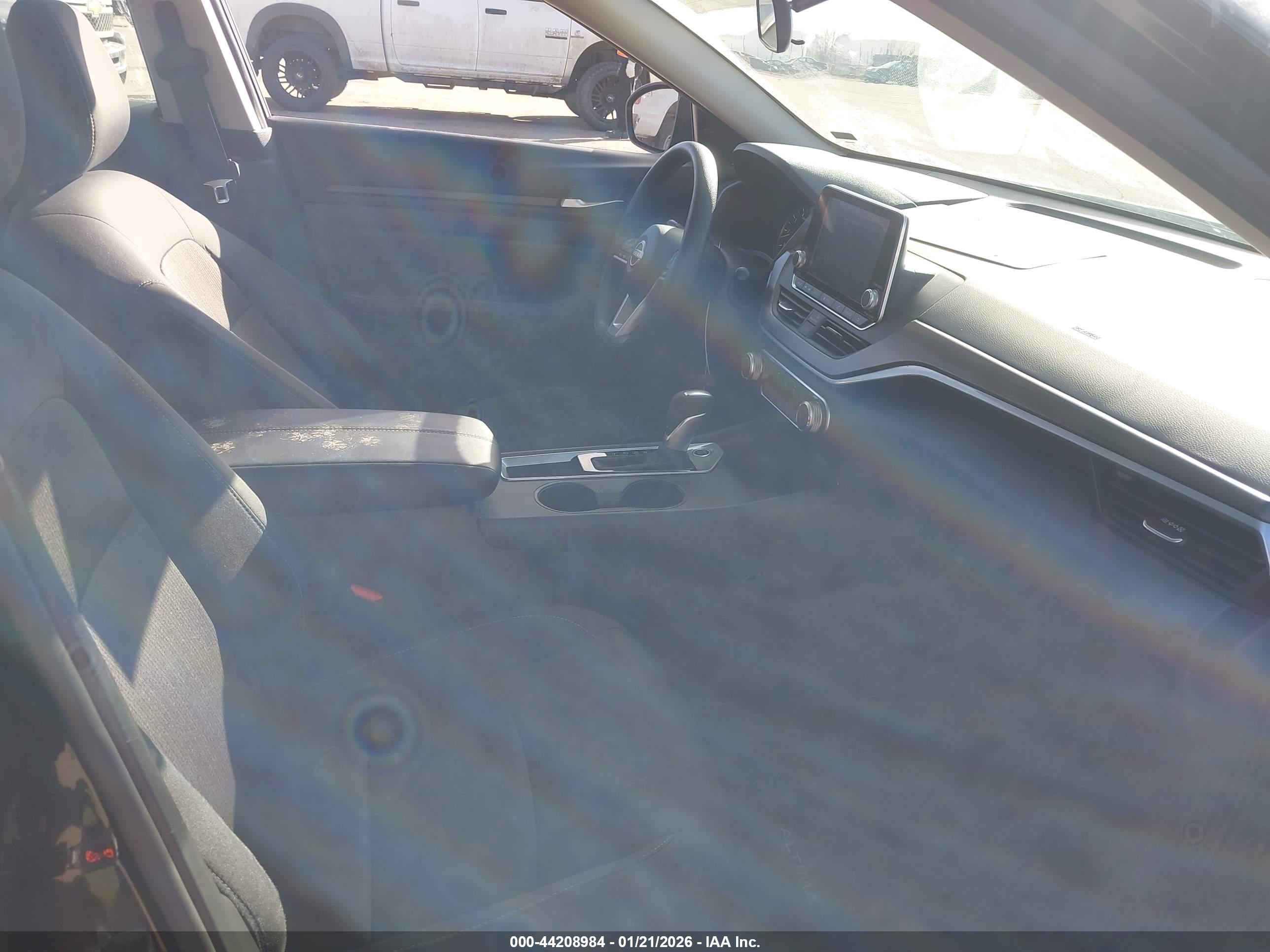 NISSAN ALTIMA image 5