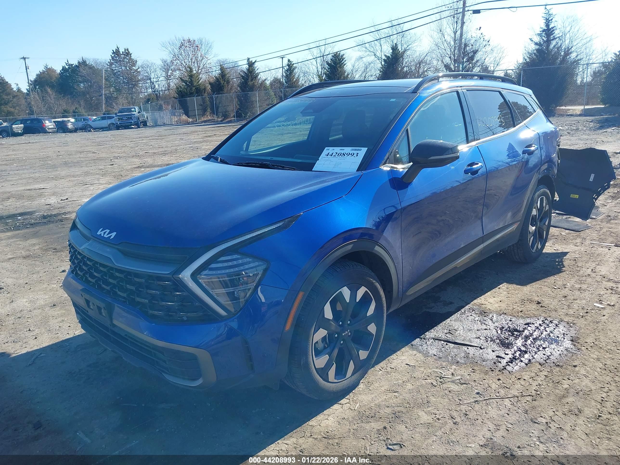 KIA SPORTAGE image 2