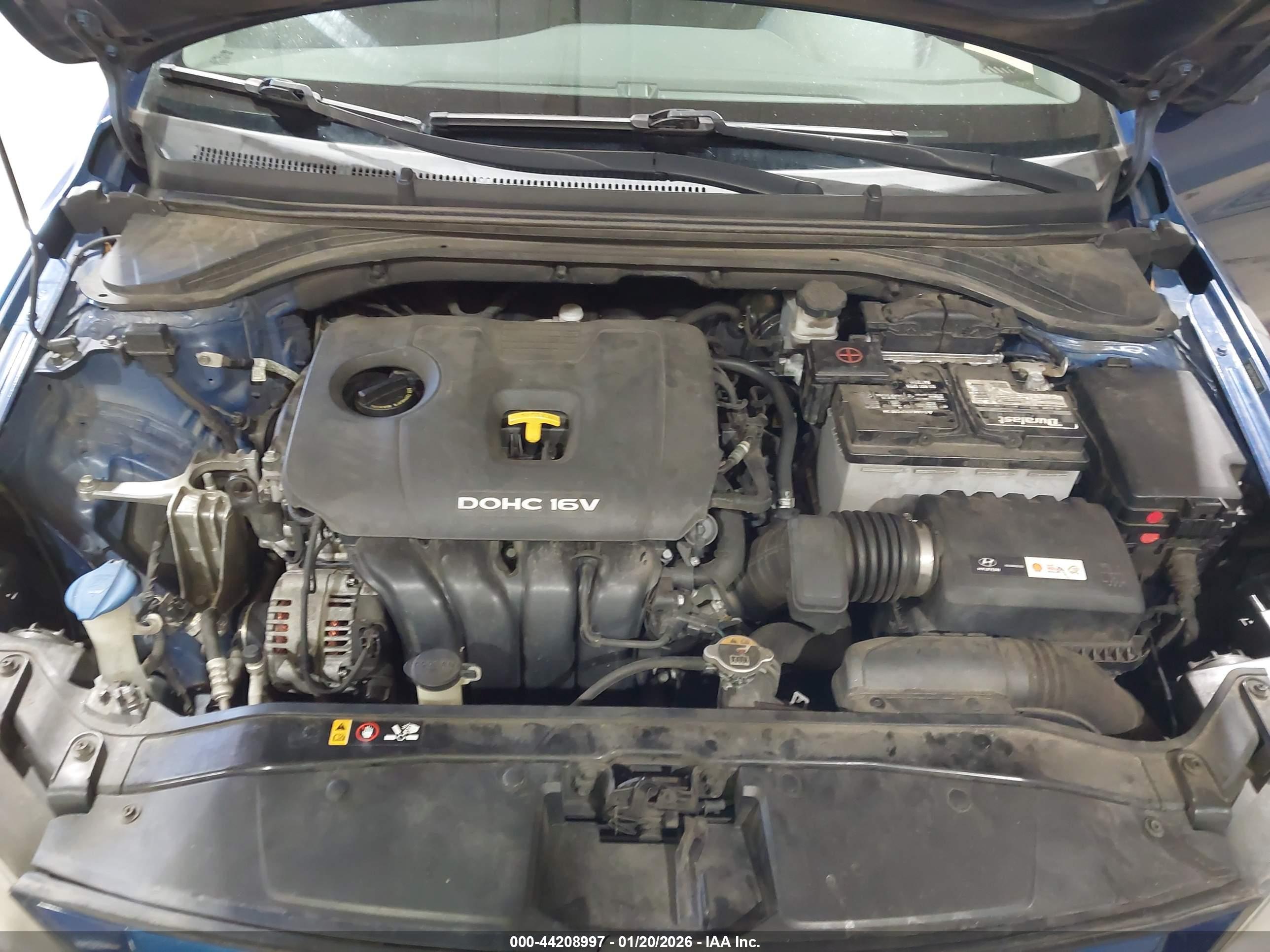 HYUNDAI ELANTRA image 10