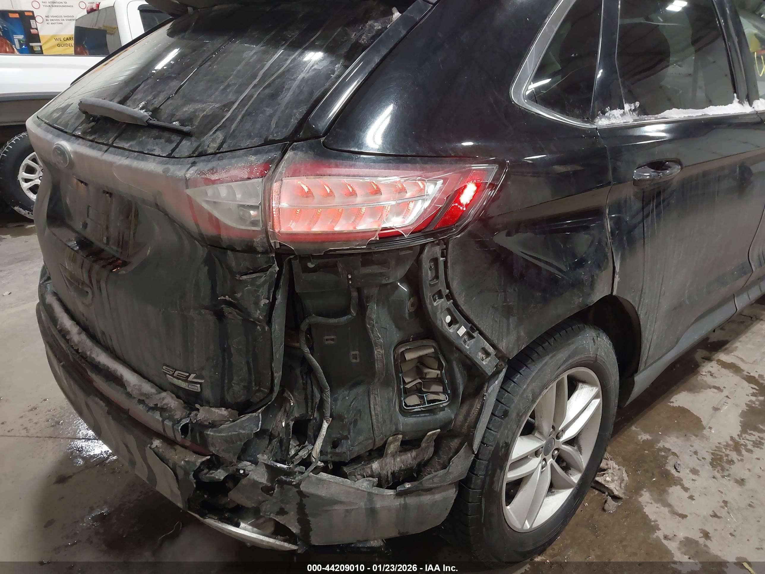 FORD EDGE image 6