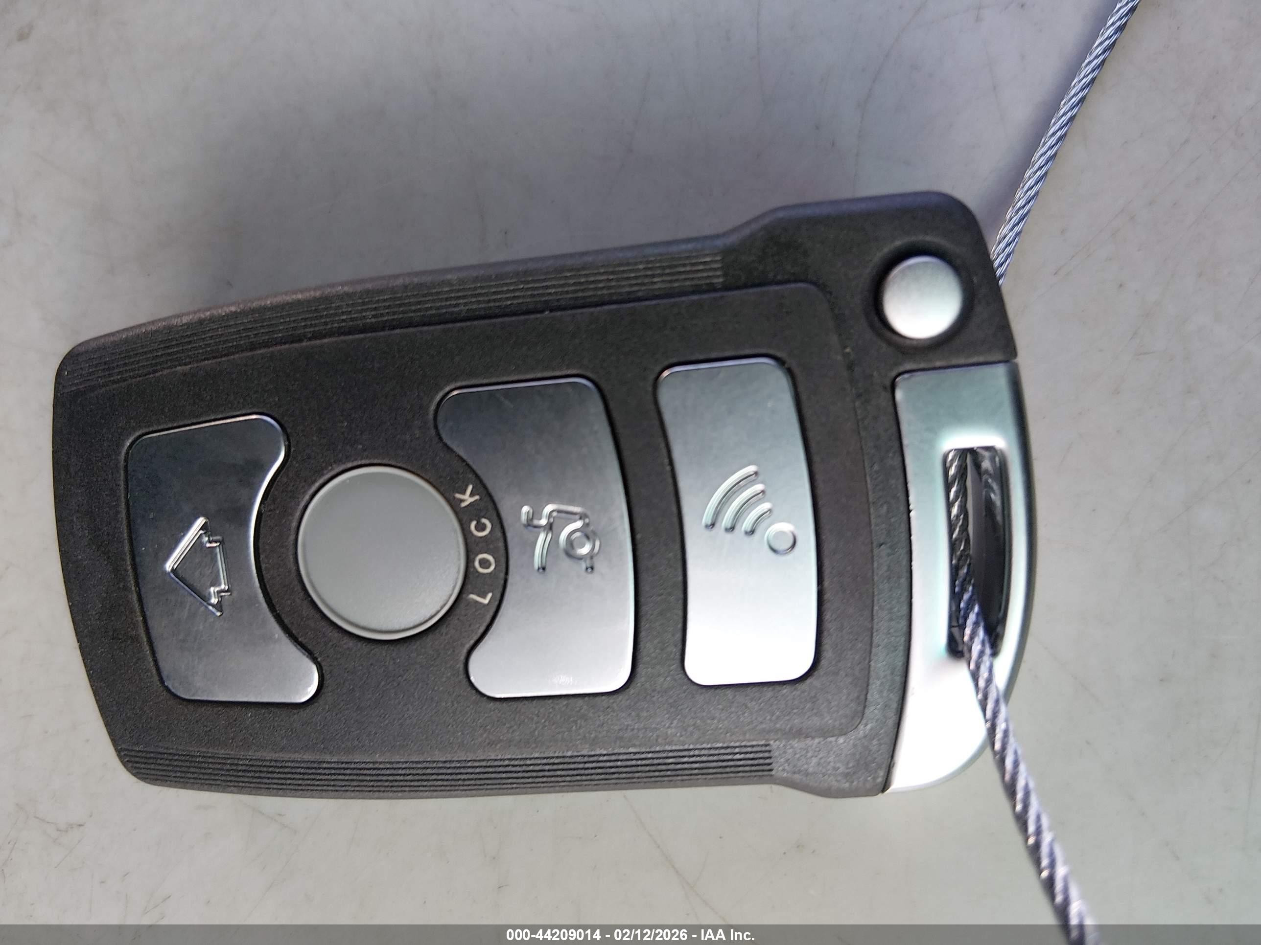 BMW 745I image 11
