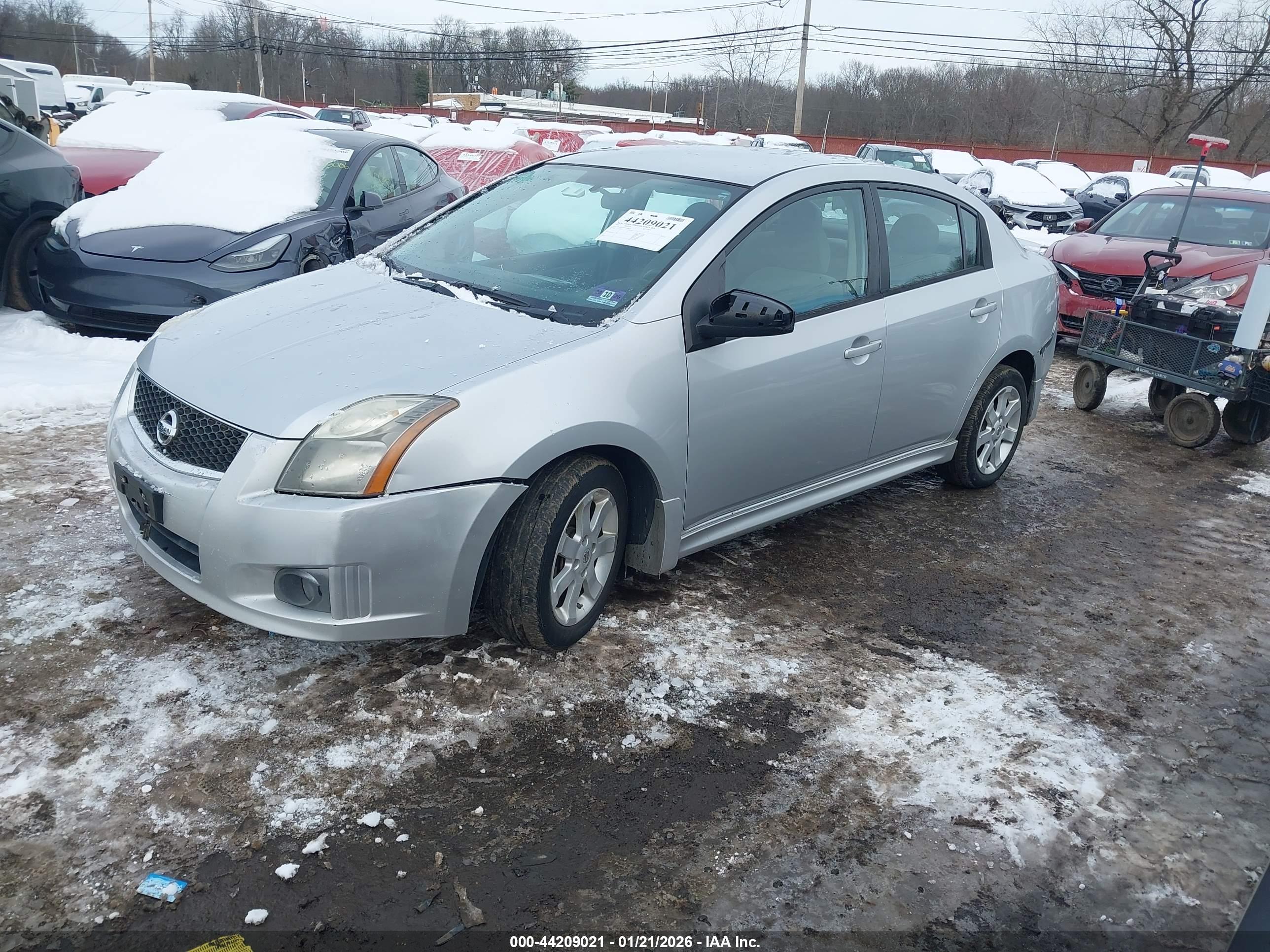 NISSAN SENTRA image 2