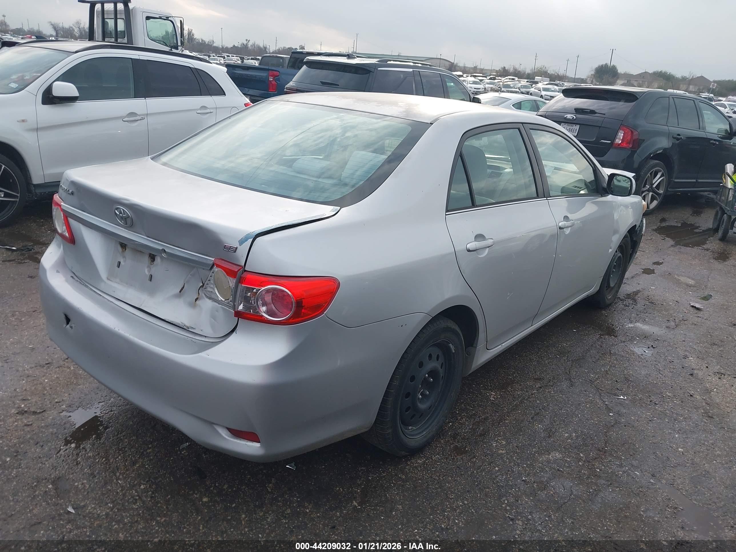 TOYOTA COROLLA image 4