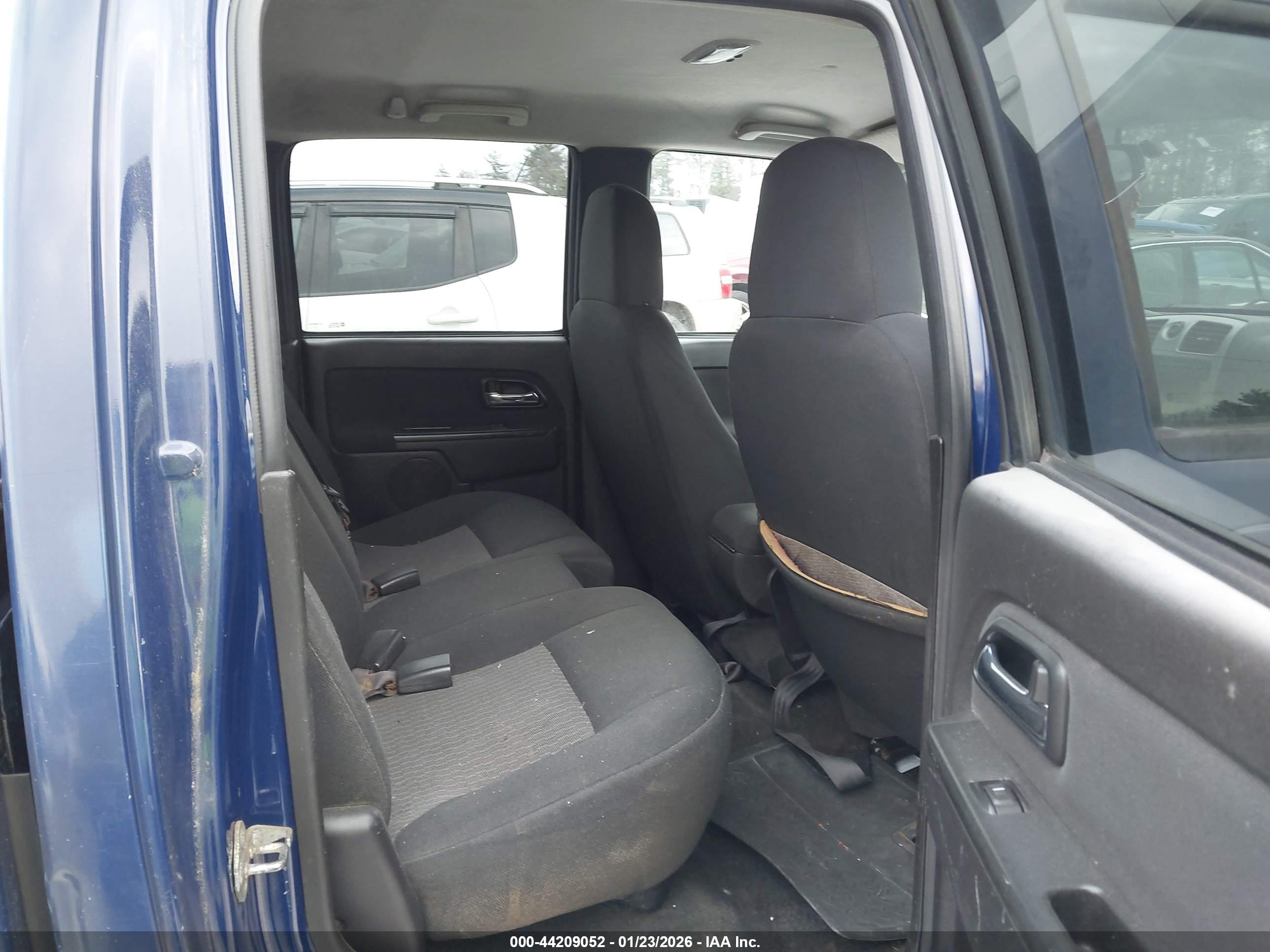 GMC CANYON image 8