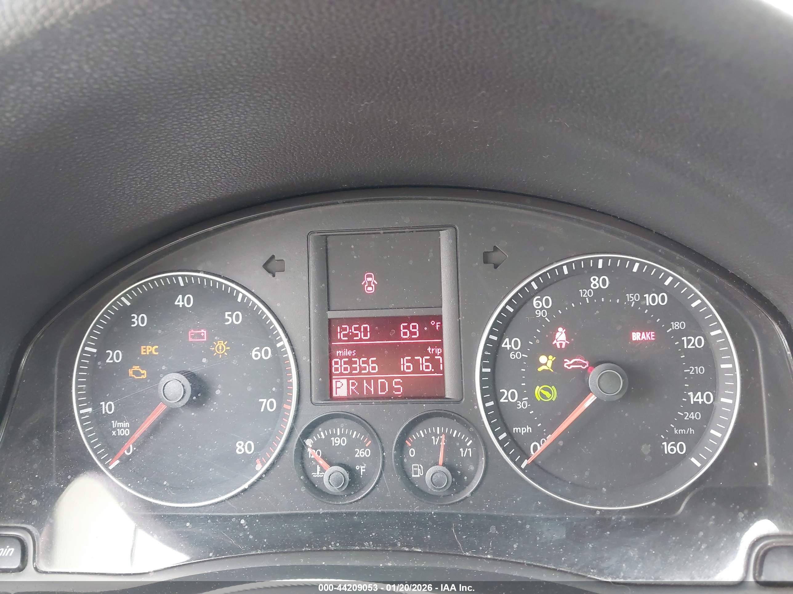 VOLKSWAGEN JETTA image 7