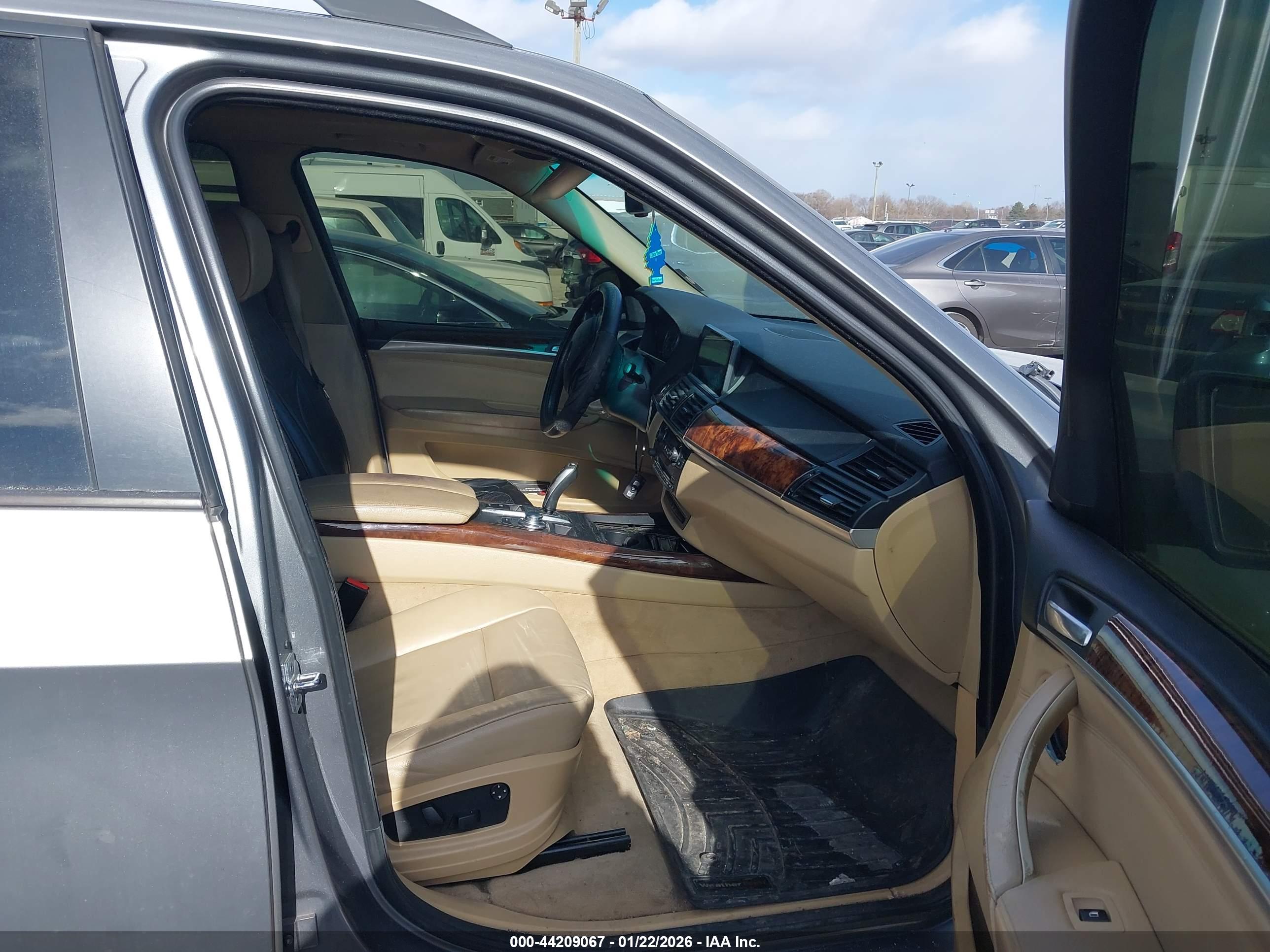BMW X5 image 5